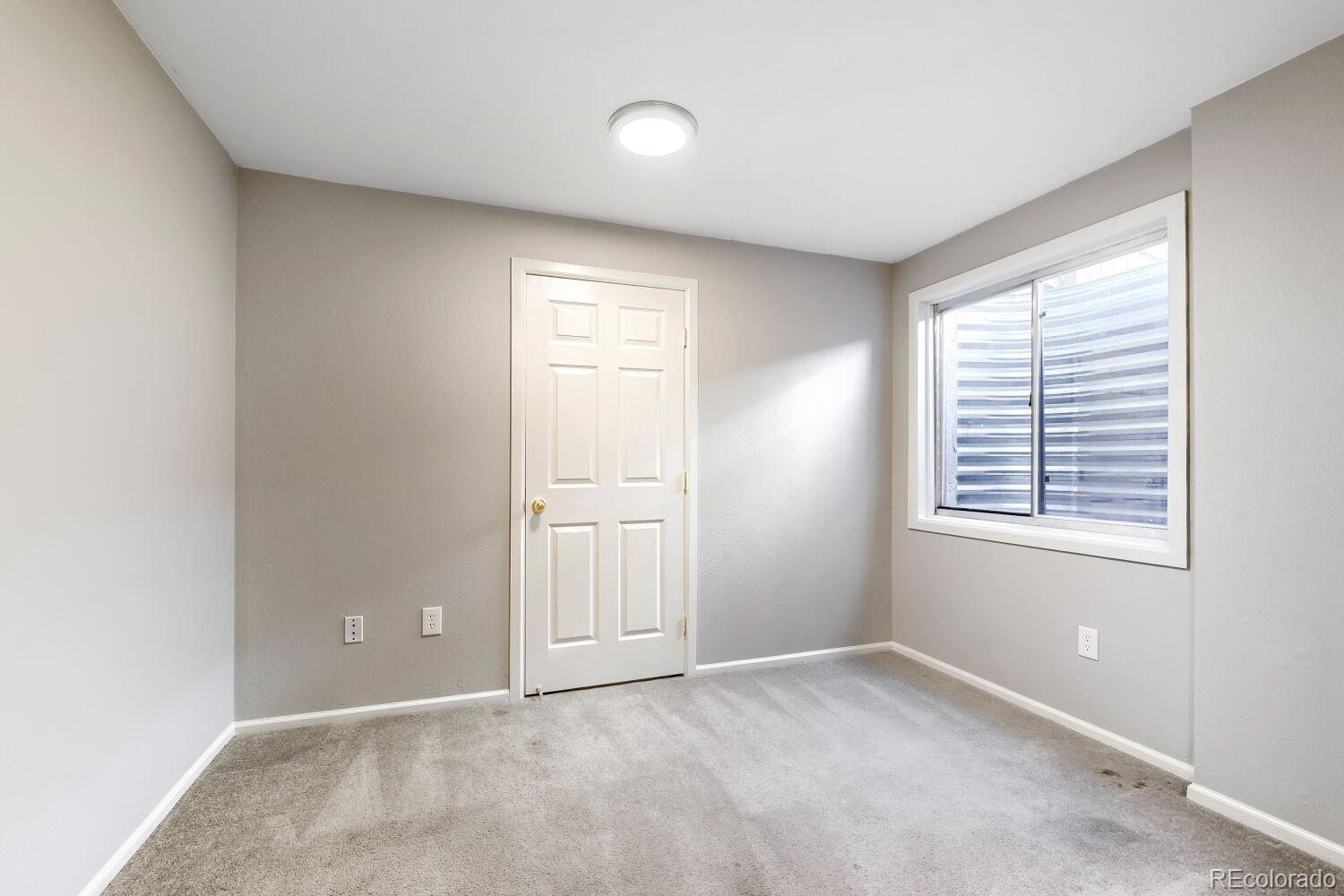 MLS Image #12 for 9889  thornbury way,littleton, Colorado