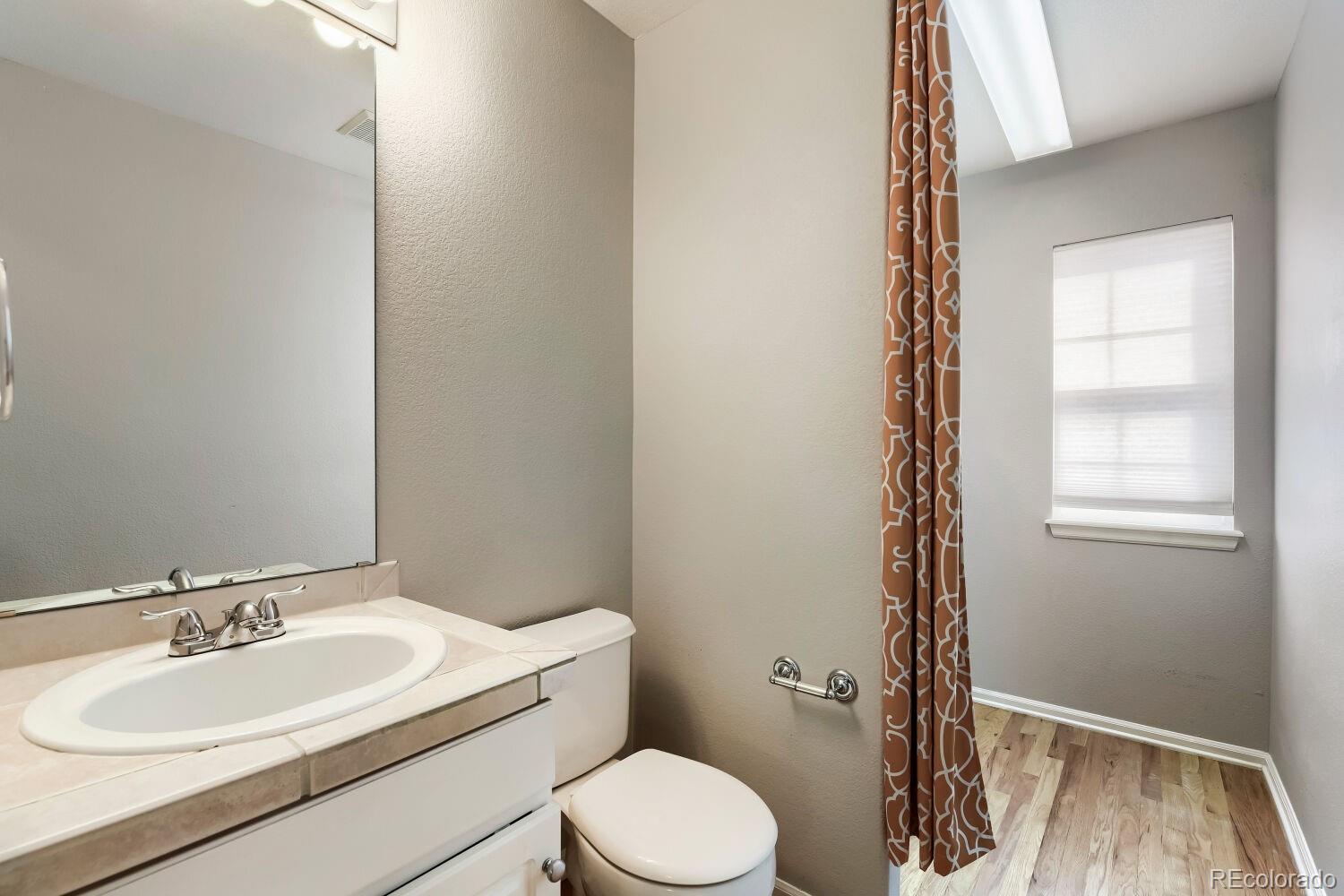 MLS Image #13 for 9889  thornbury way,littleton, Colorado