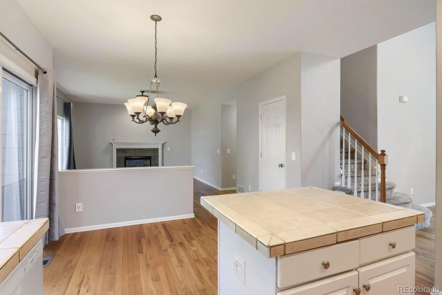 MLS Image #7 for 9889  thornbury way,littleton, Colorado