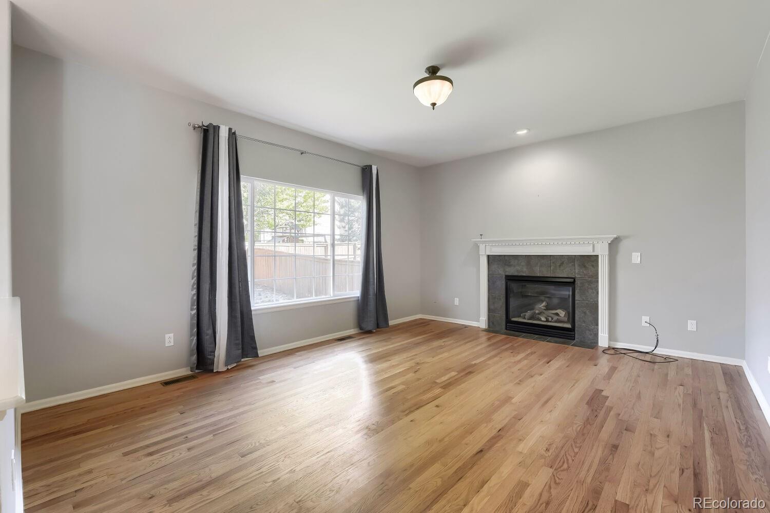 MLS Image #9 for 9889  thornbury way,littleton, Colorado