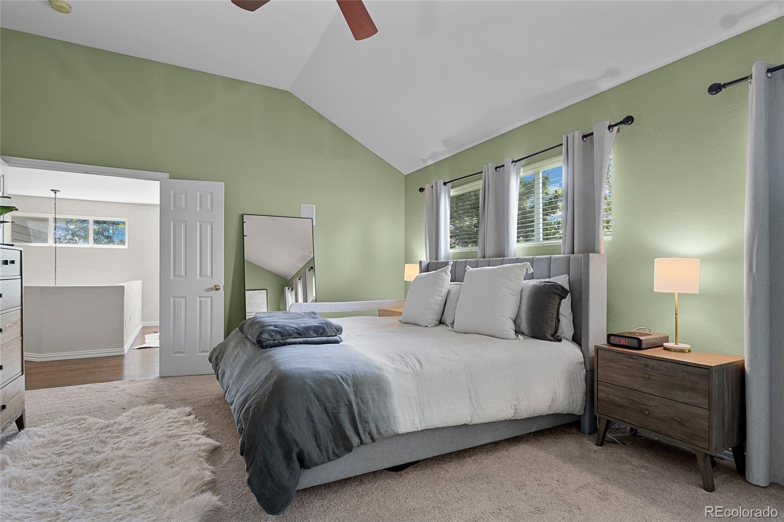 MLS Image #17 for 1011 s valentia street,denver, Colorado
