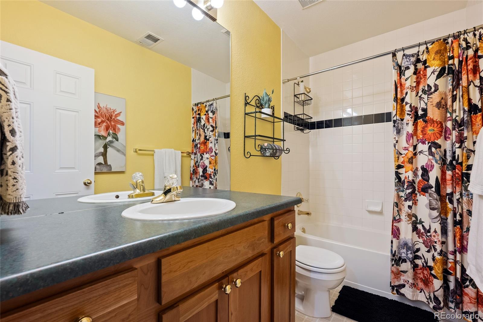 MLS Image #26 for 1011 s valentia street,denver, Colorado