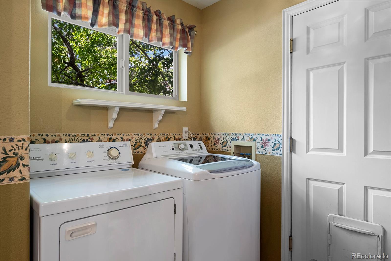 MLS Image #27 for 1011 s valentia street,denver, Colorado
