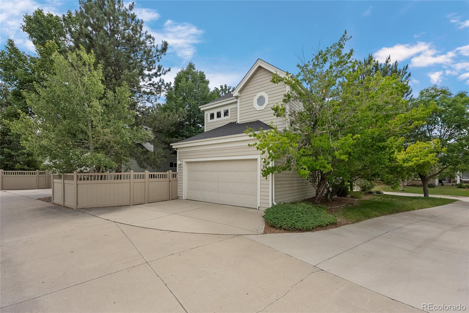MLS Image #31 for 1011 s valentia street,denver, Colorado