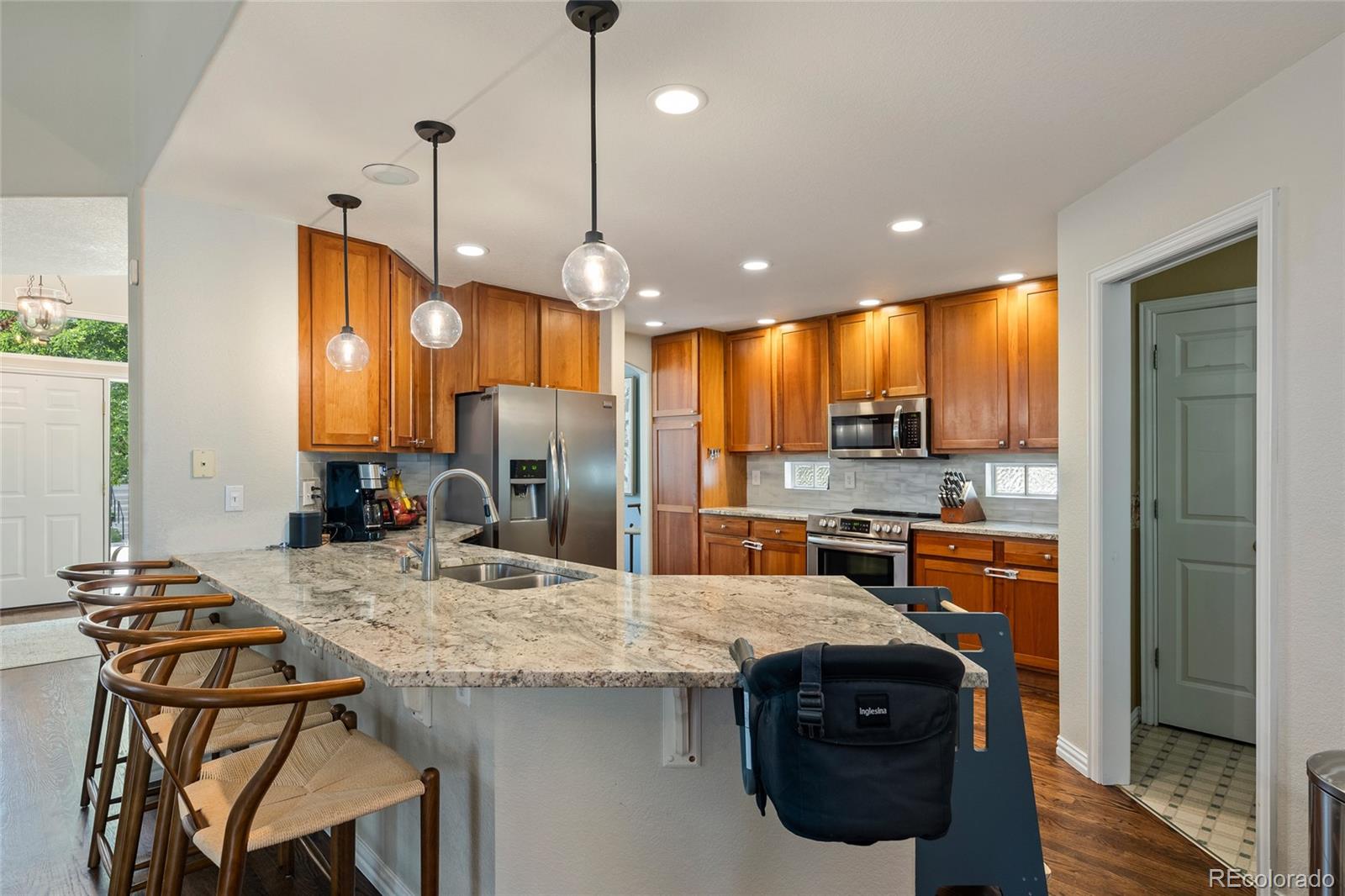 MLS Image #8 for 1011 s valentia street,denver, Colorado