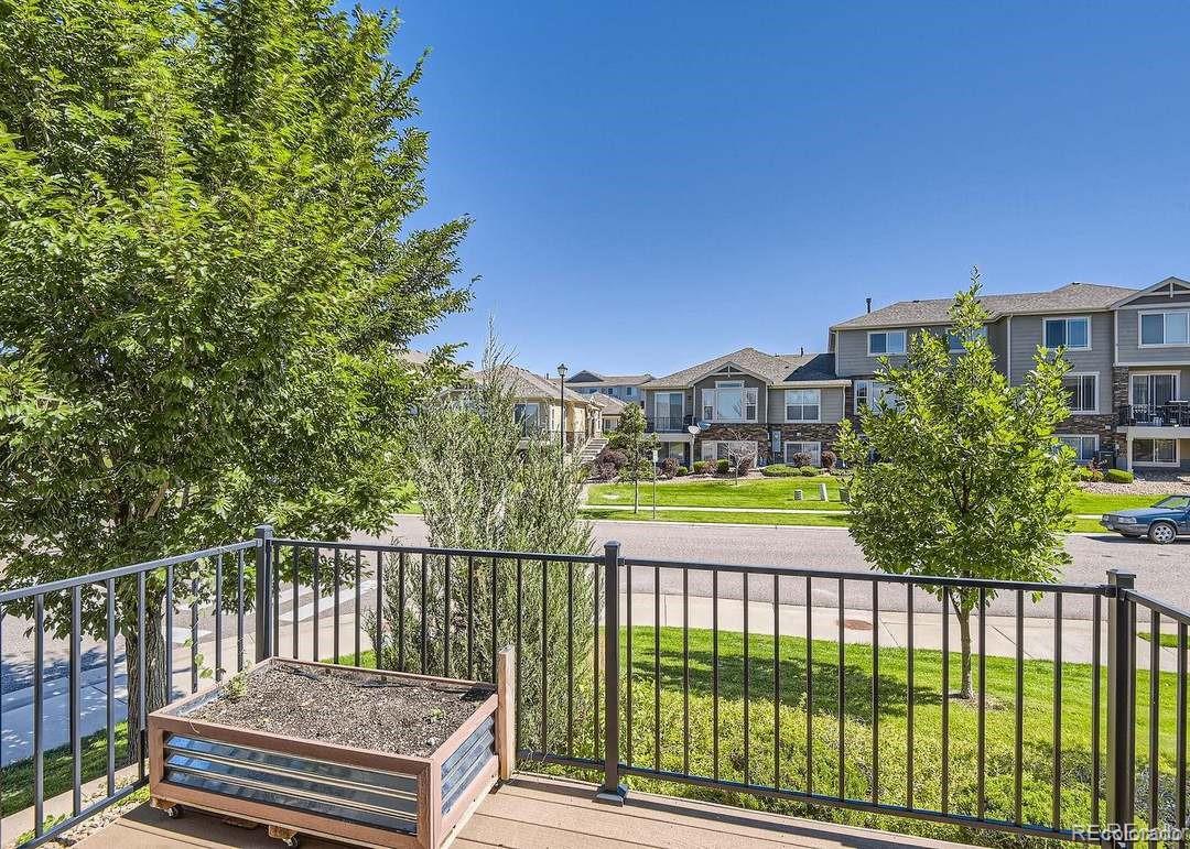 MLS Image #2 for 14923  e crestridge drive,centennial, Colorado