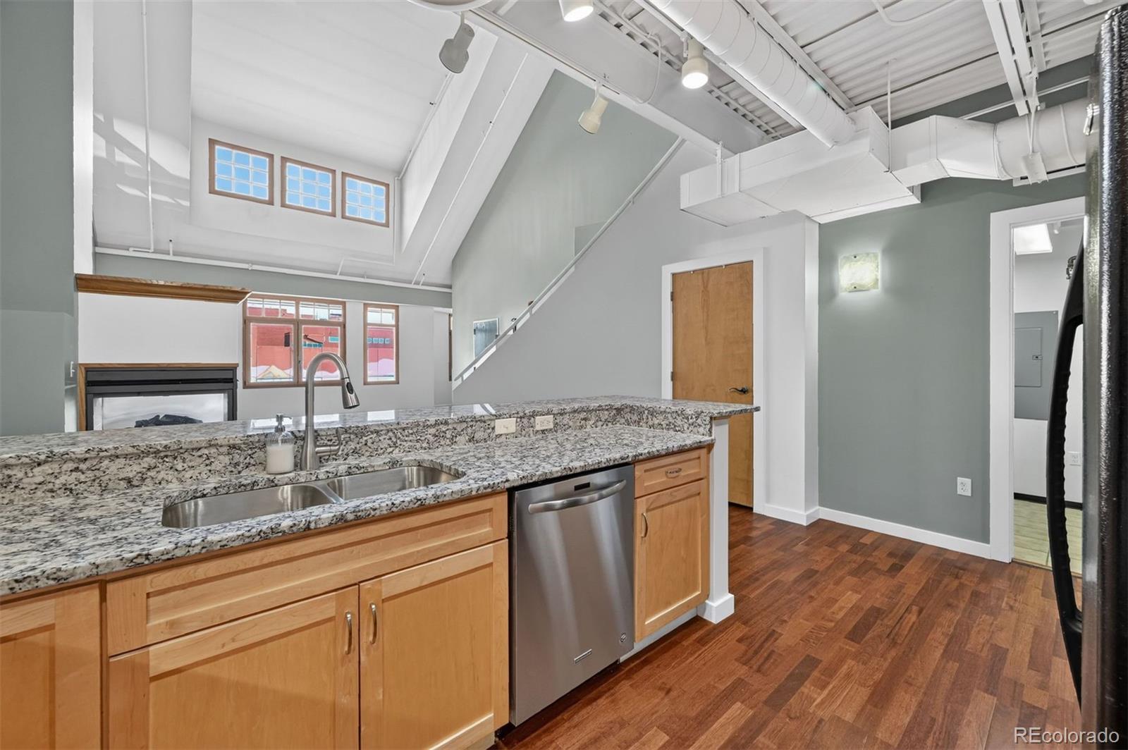 MLS Image #9 for 201 e las animas street,colorado springs, Colorado
