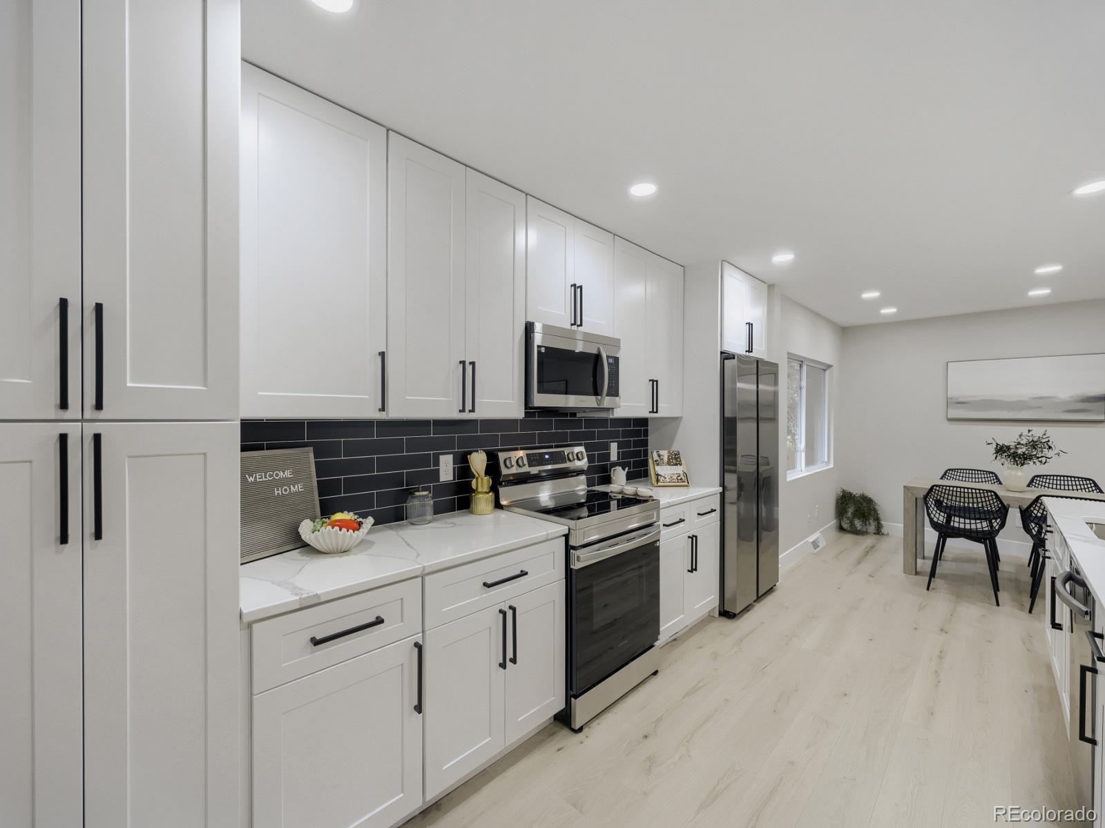 MLS Image #7 for 7555 s madison circle,littleton, Colorado