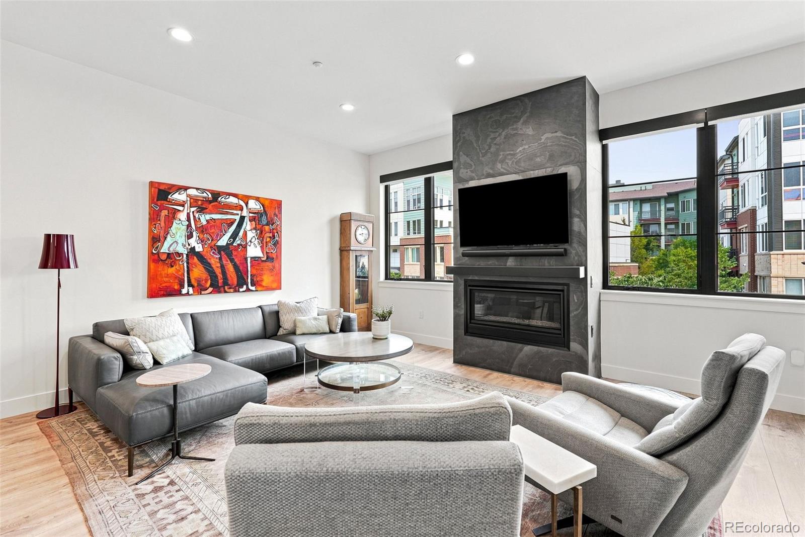 MLS Image #11 for 825  bellaire street,denver, Colorado