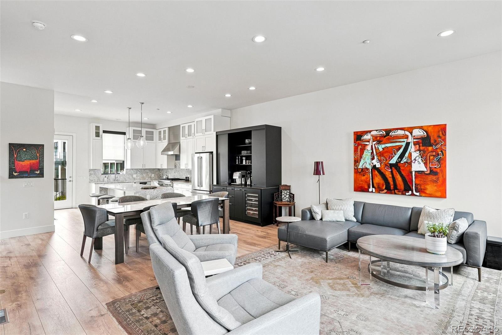MLS Image #14 for 825  bellaire street,denver, Colorado