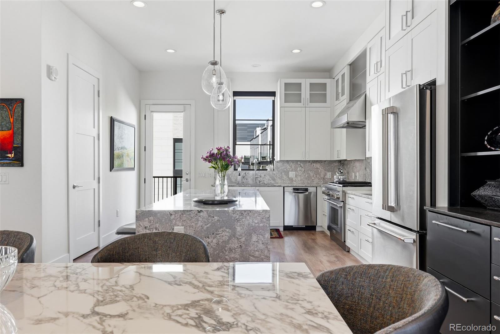 MLS Image #15 for 825  bellaire street,denver, Colorado