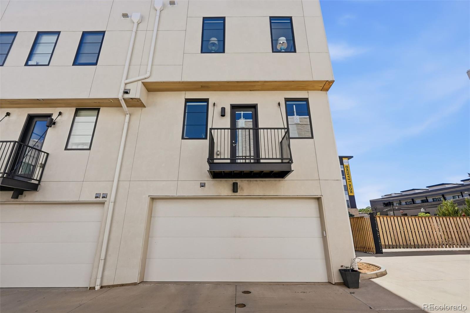 MLS Image #41 for 825  bellaire street,denver, Colorado