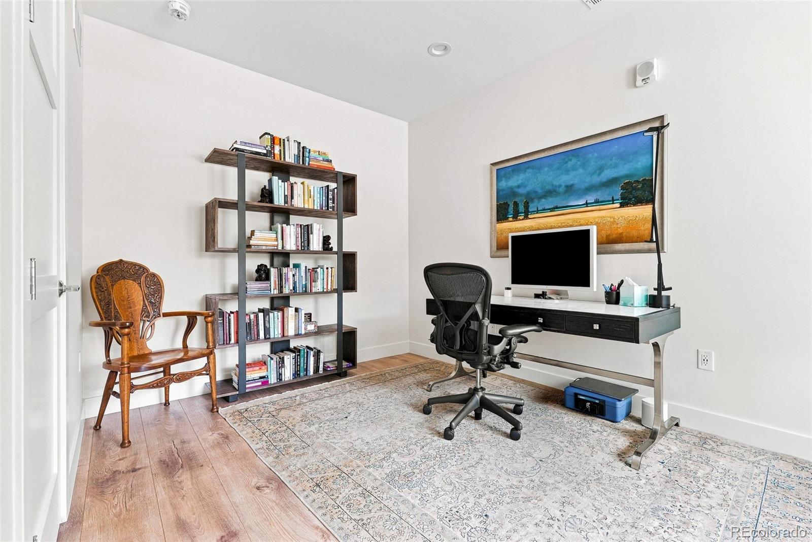 MLS Image #6 for 825  bellaire street,denver, Colorado