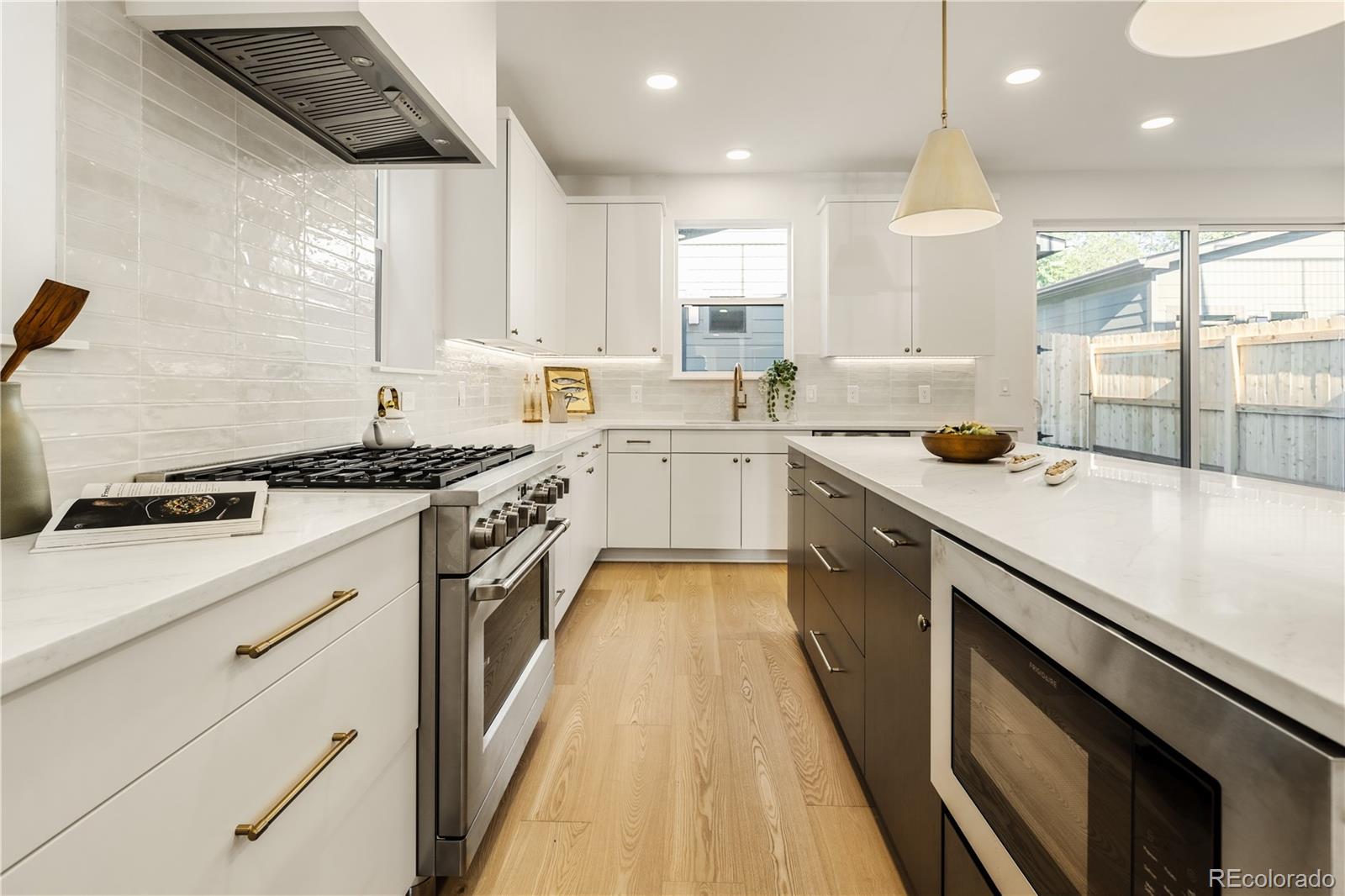 MLS Image #16 for 1619  yates street,denver, Colorado