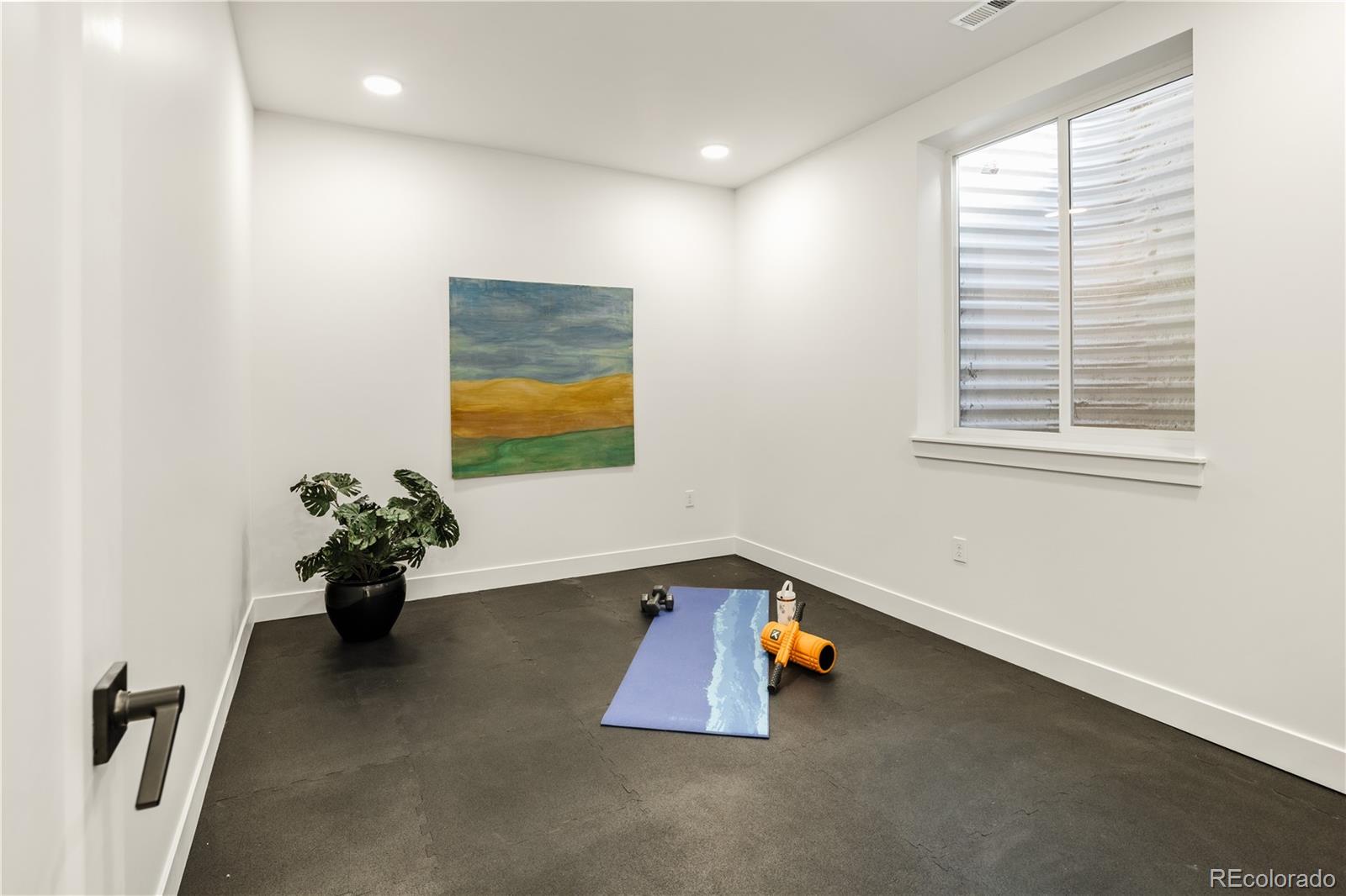 MLS Image #36 for 1619  yates street,denver, Colorado