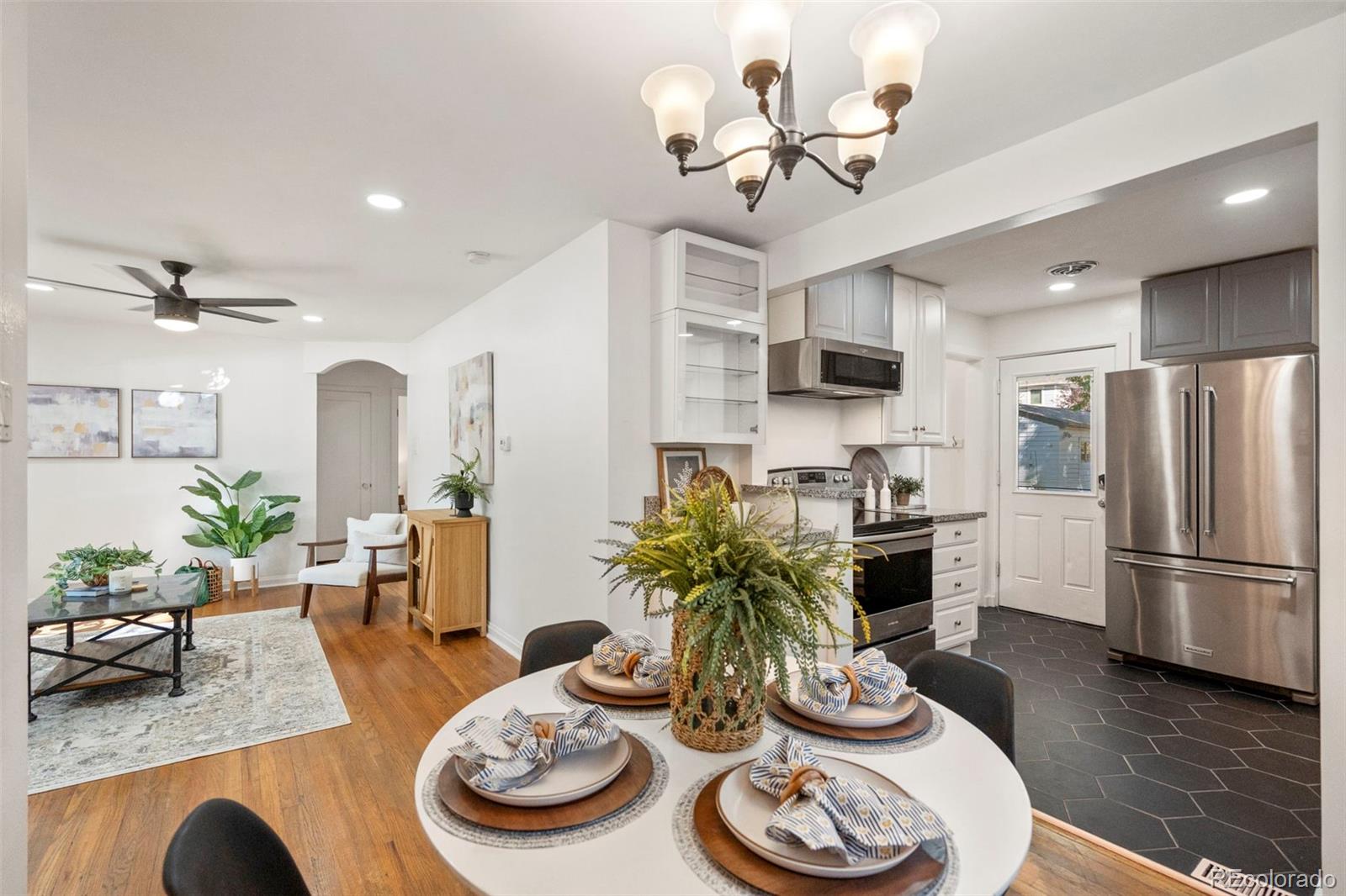 MLS Image #9 for 1644 s cook street,denver, Colorado