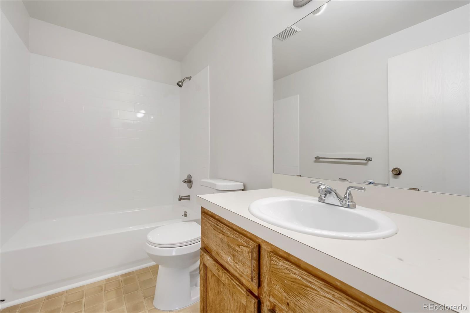 MLS Image #20 for 1543 s ouray circle,aurora, Colorado