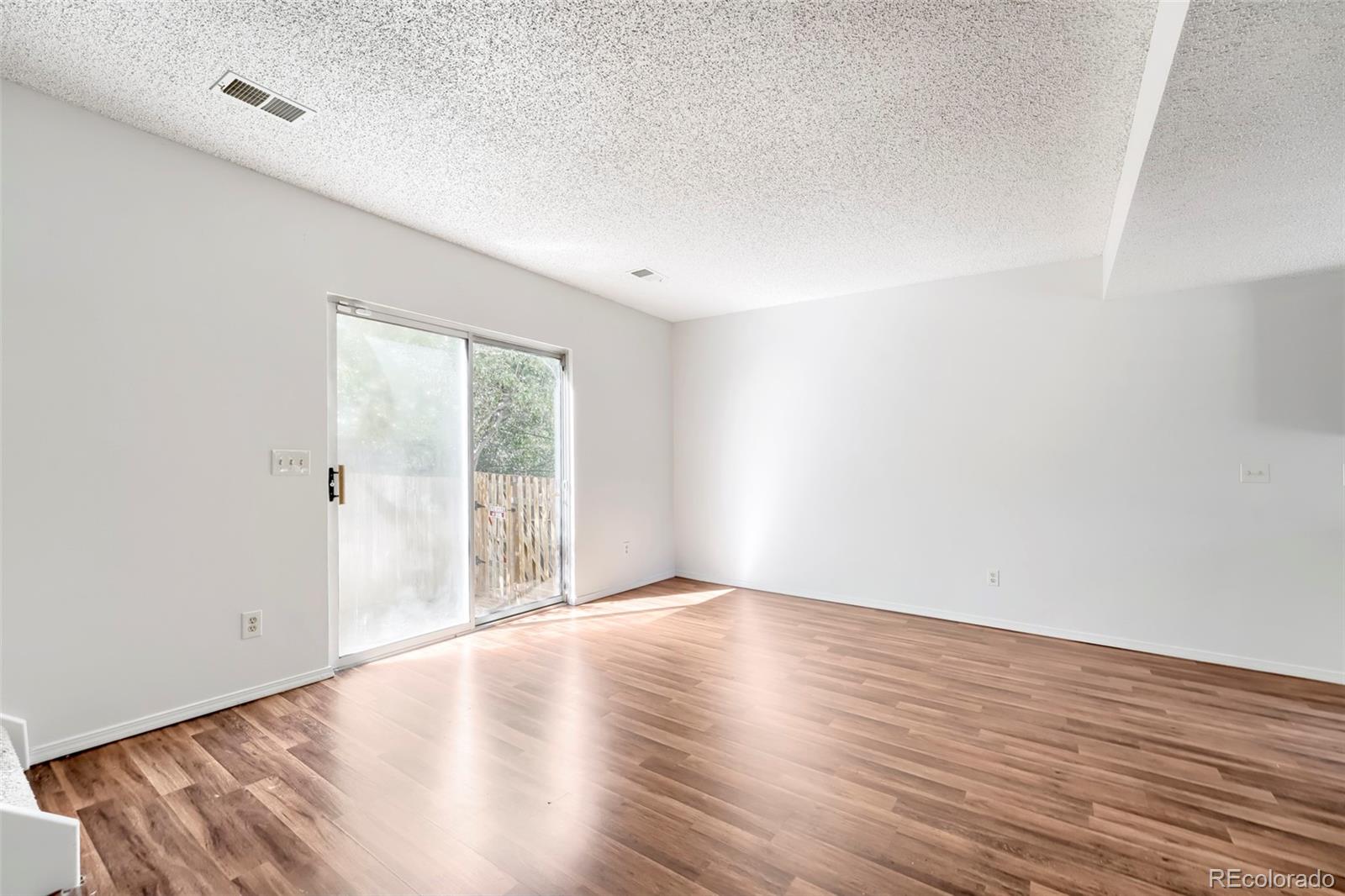 MLS Image #7 for 1543 s ouray circle,aurora, Colorado