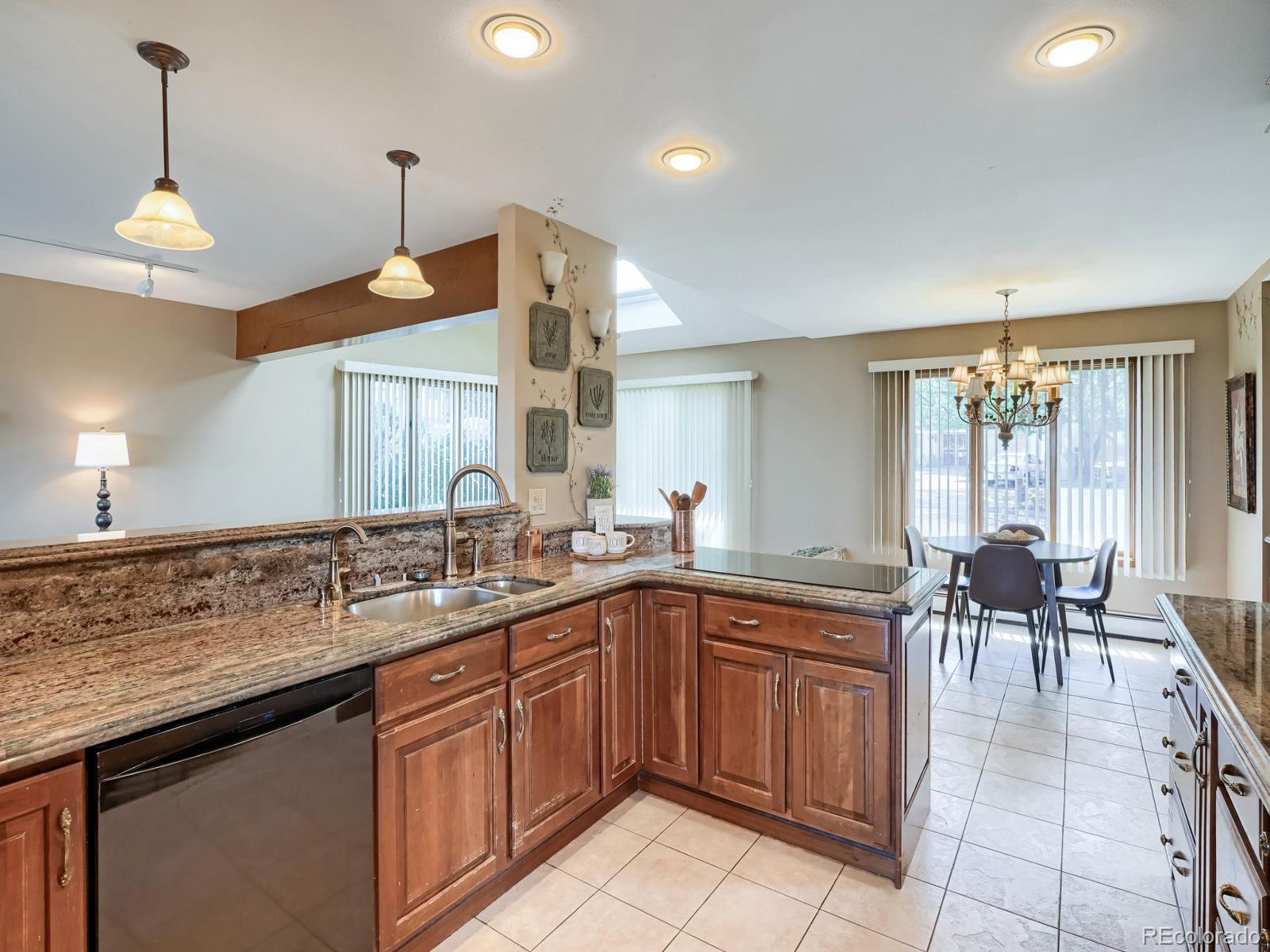 MLS Image #18 for 14071 w center drive,denver, Colorado