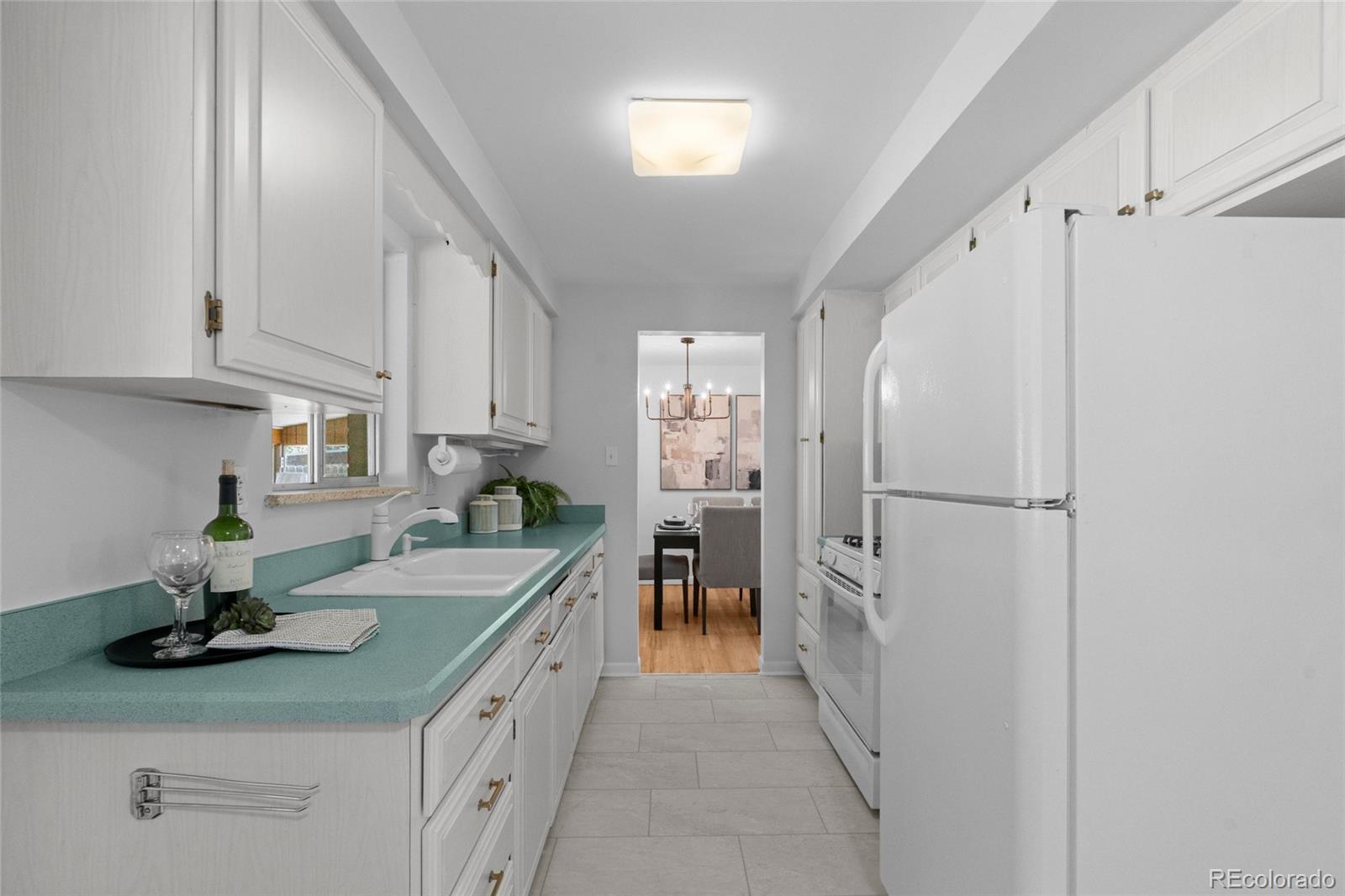 MLS Image #7 for 11005 w 65th avenue,arvada, Colorado
