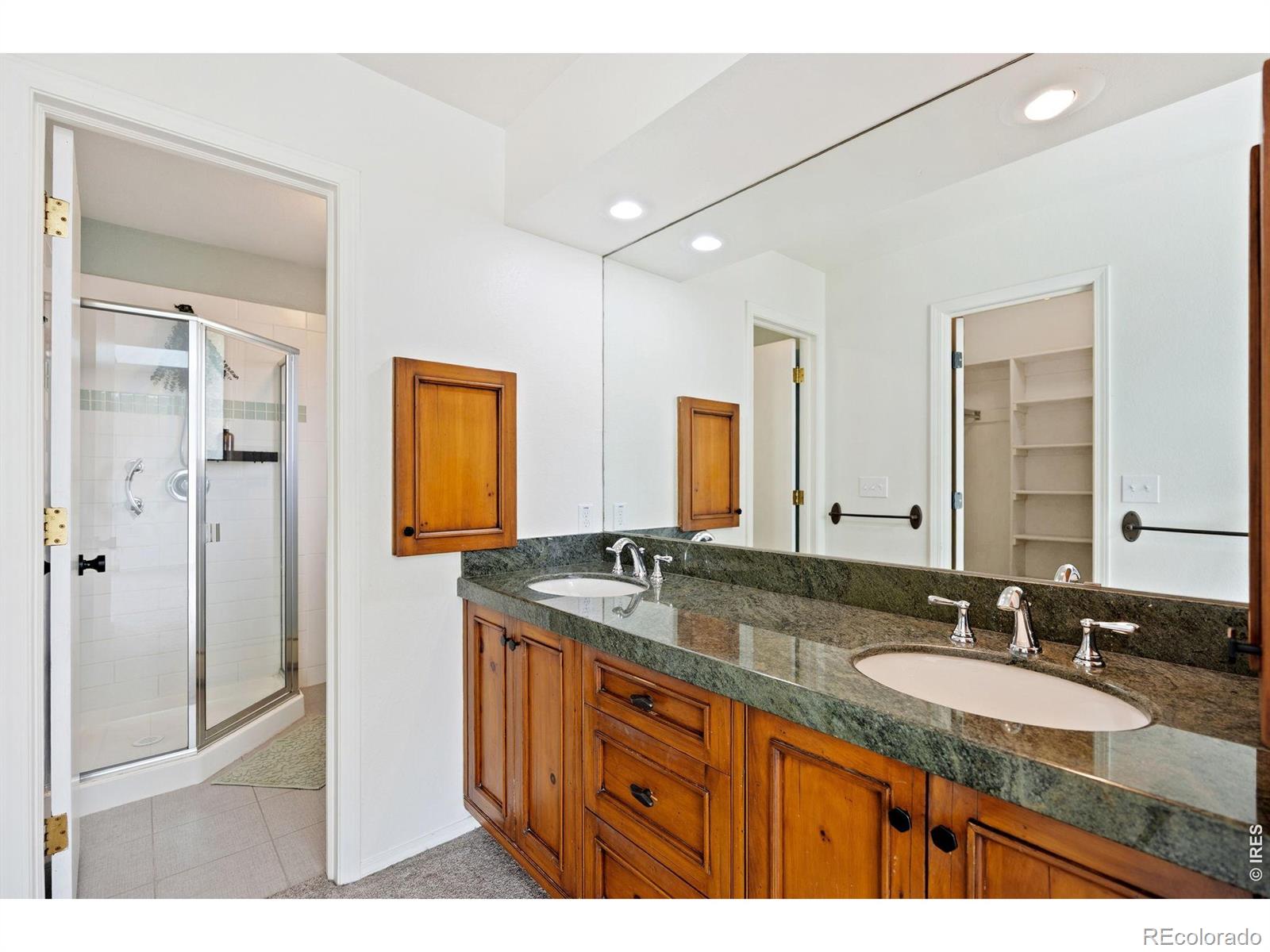 MLS Image #12 for 5411 s manitou road,littleton, Colorado