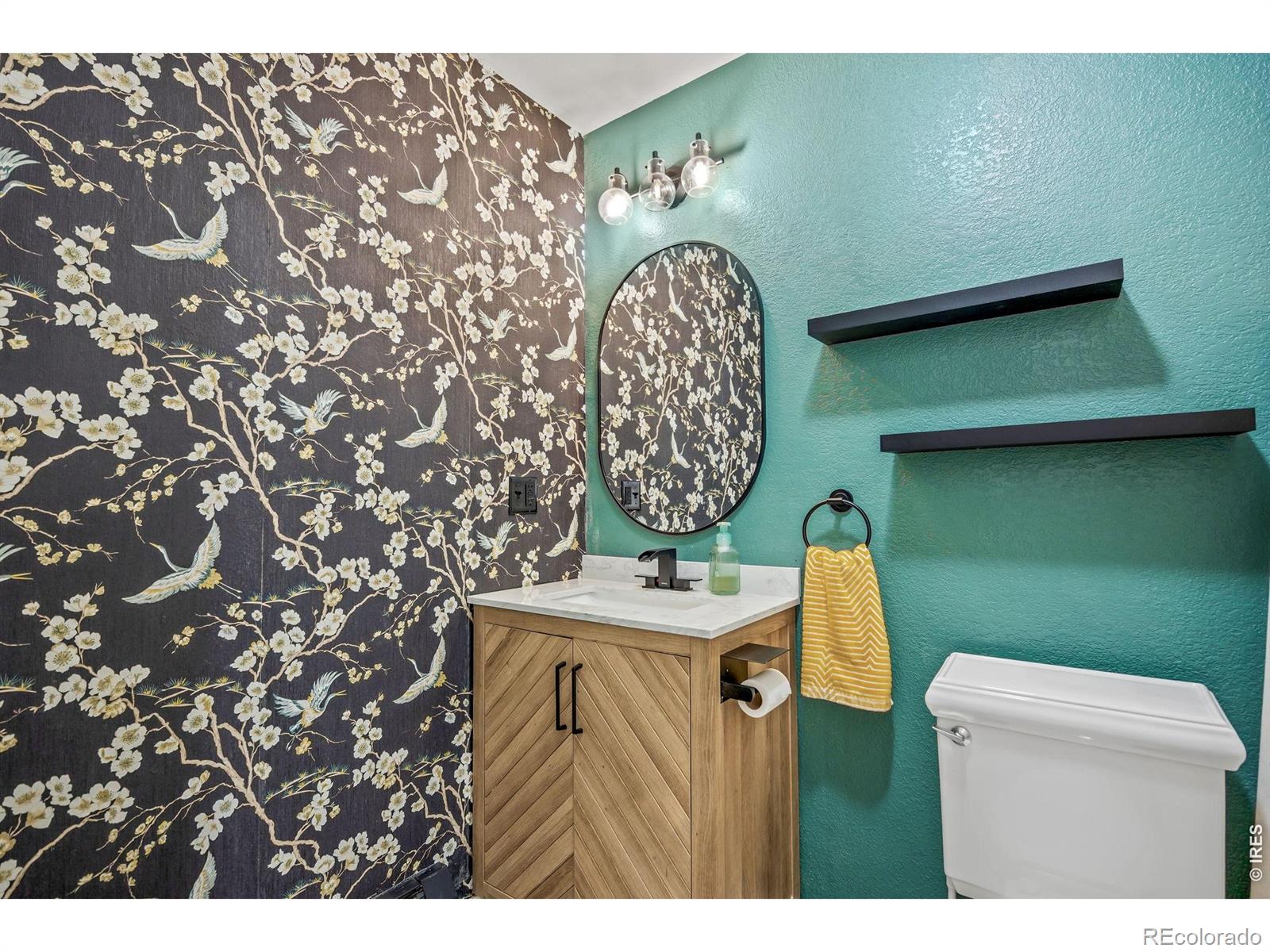 MLS Image #15 for 5411 s manitou road,littleton, Colorado