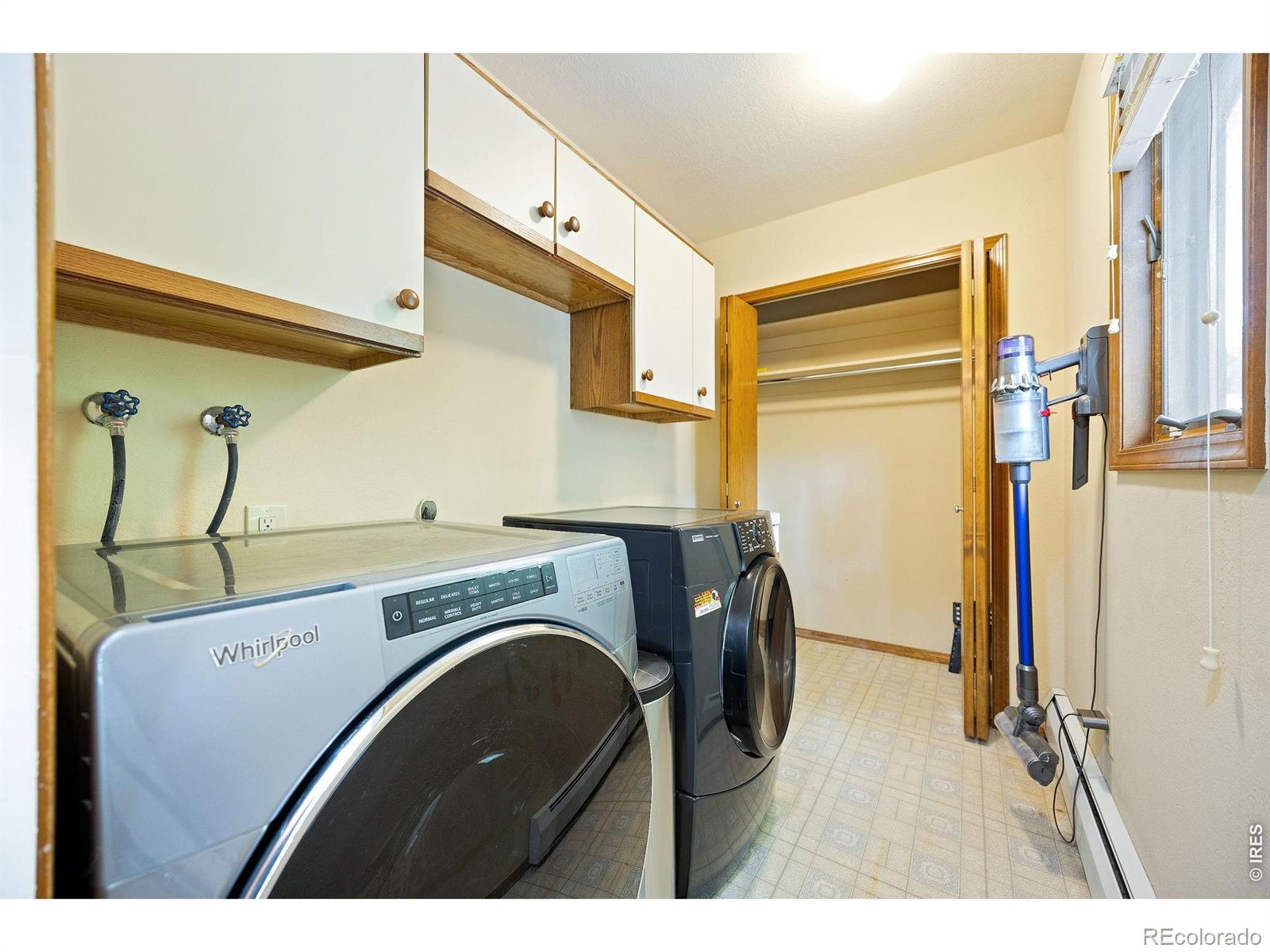 MLS Image #18 for 5411 s manitou road,littleton, Colorado