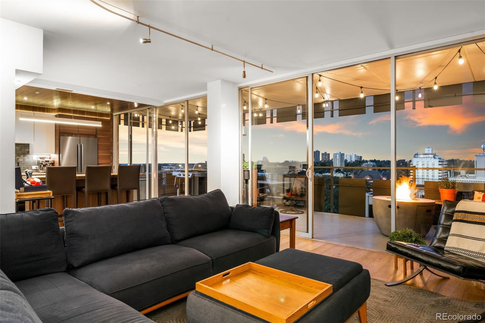MLS Image #10 for 790 n washington street 1410,denver, Colorado