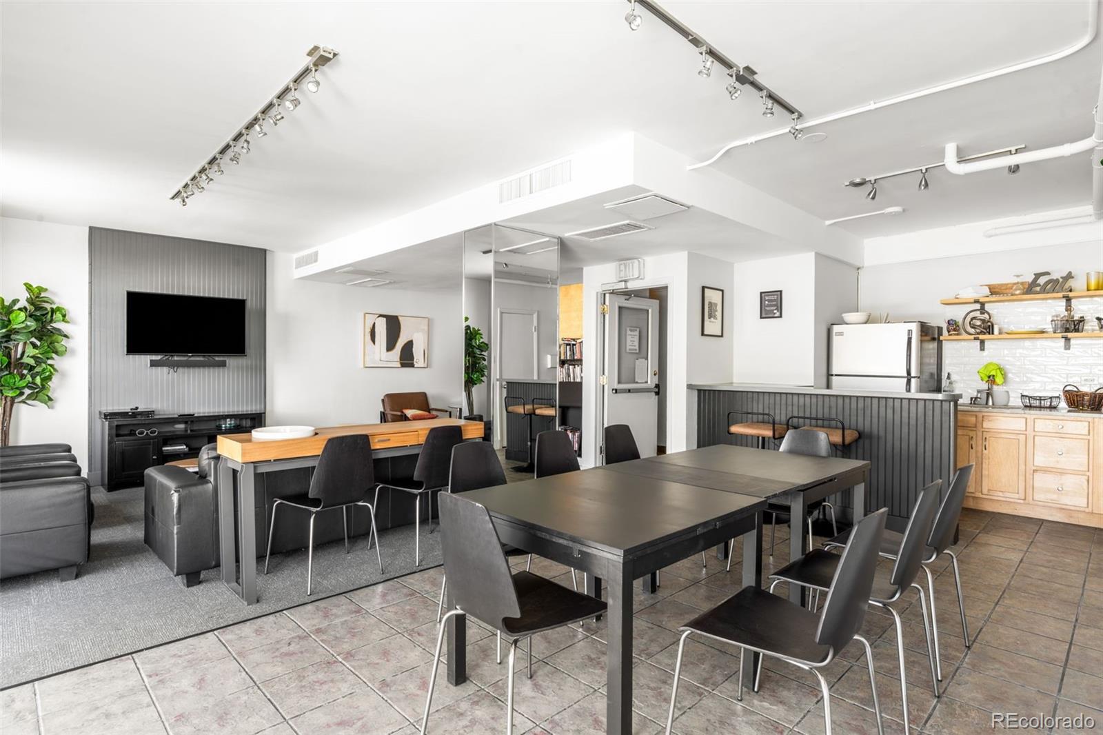MLS Image #27 for 790 n washington street 1410,denver, Colorado