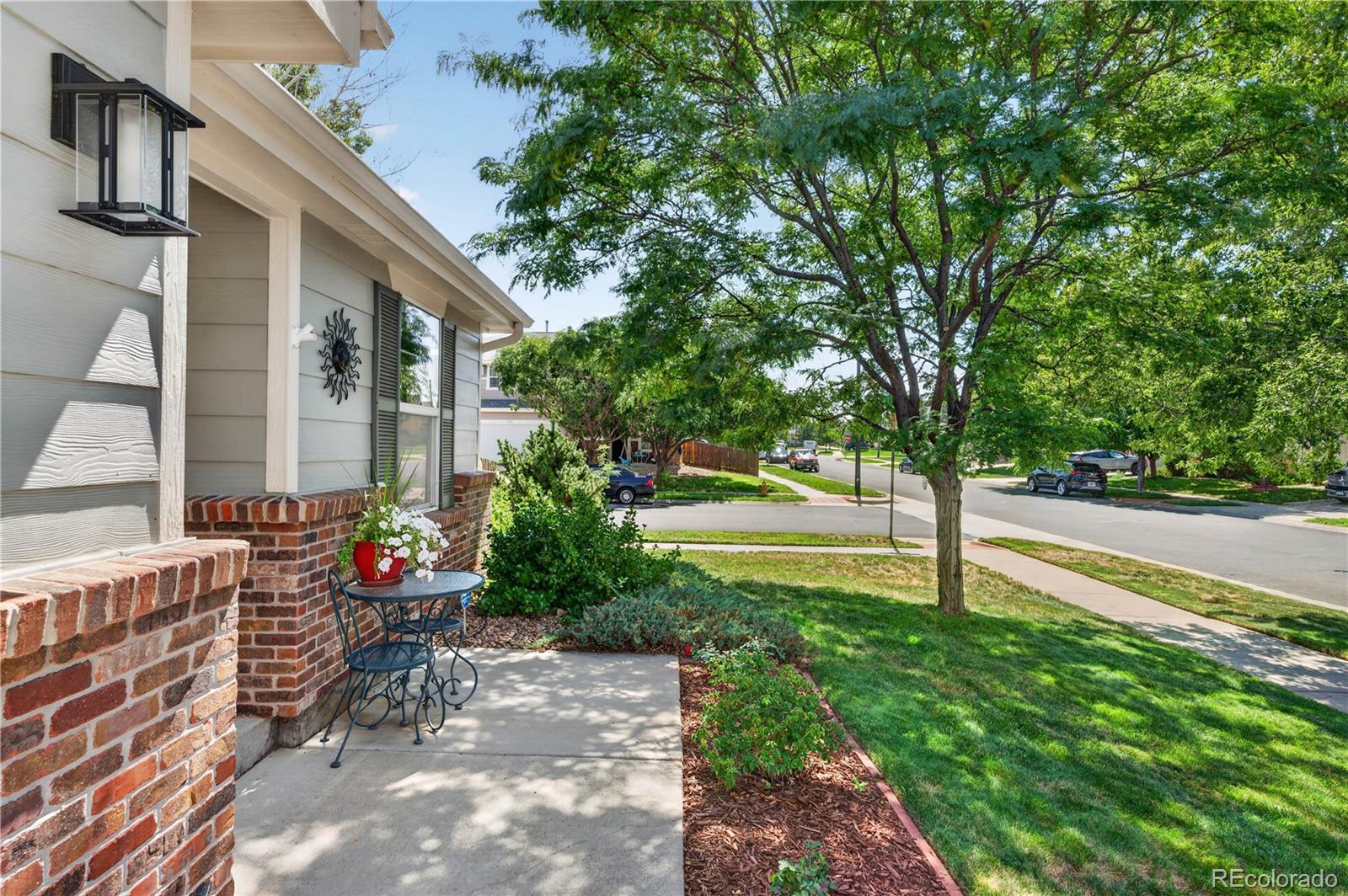 MLS Image #1 for 15895  robins drive,denver, Colorado