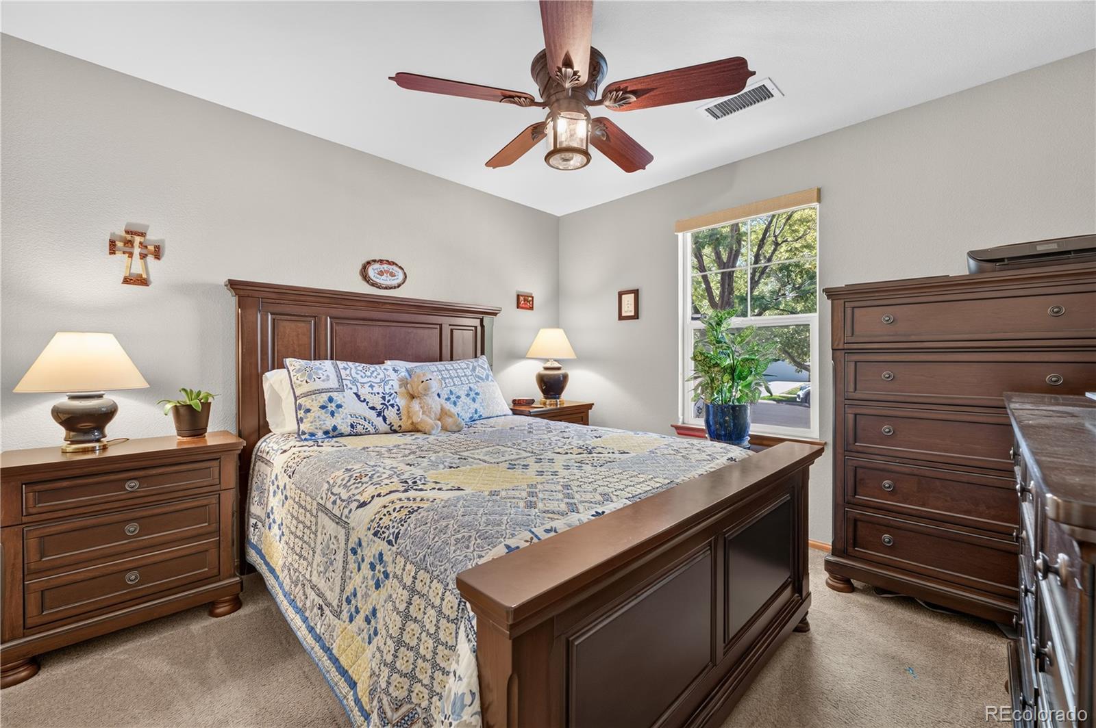 MLS Image #11 for 15895  robins drive,denver, Colorado