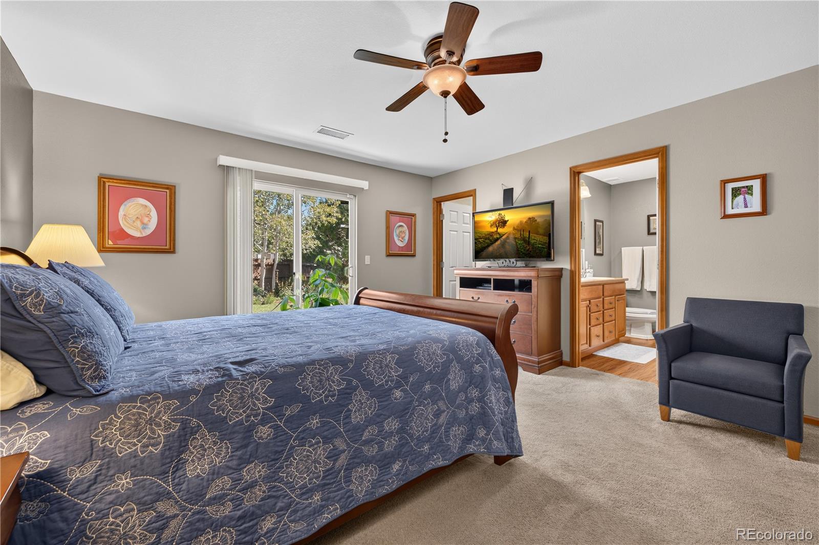 MLS Image #16 for 15895  robins drive,denver, Colorado