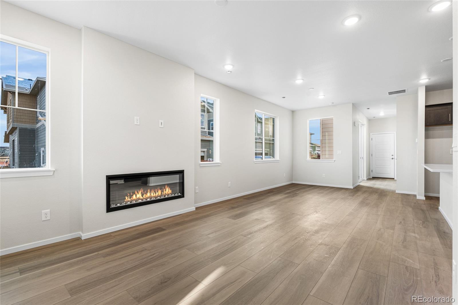 MLS Image #3 for 5218  gardner parkway,longmont, Colorado