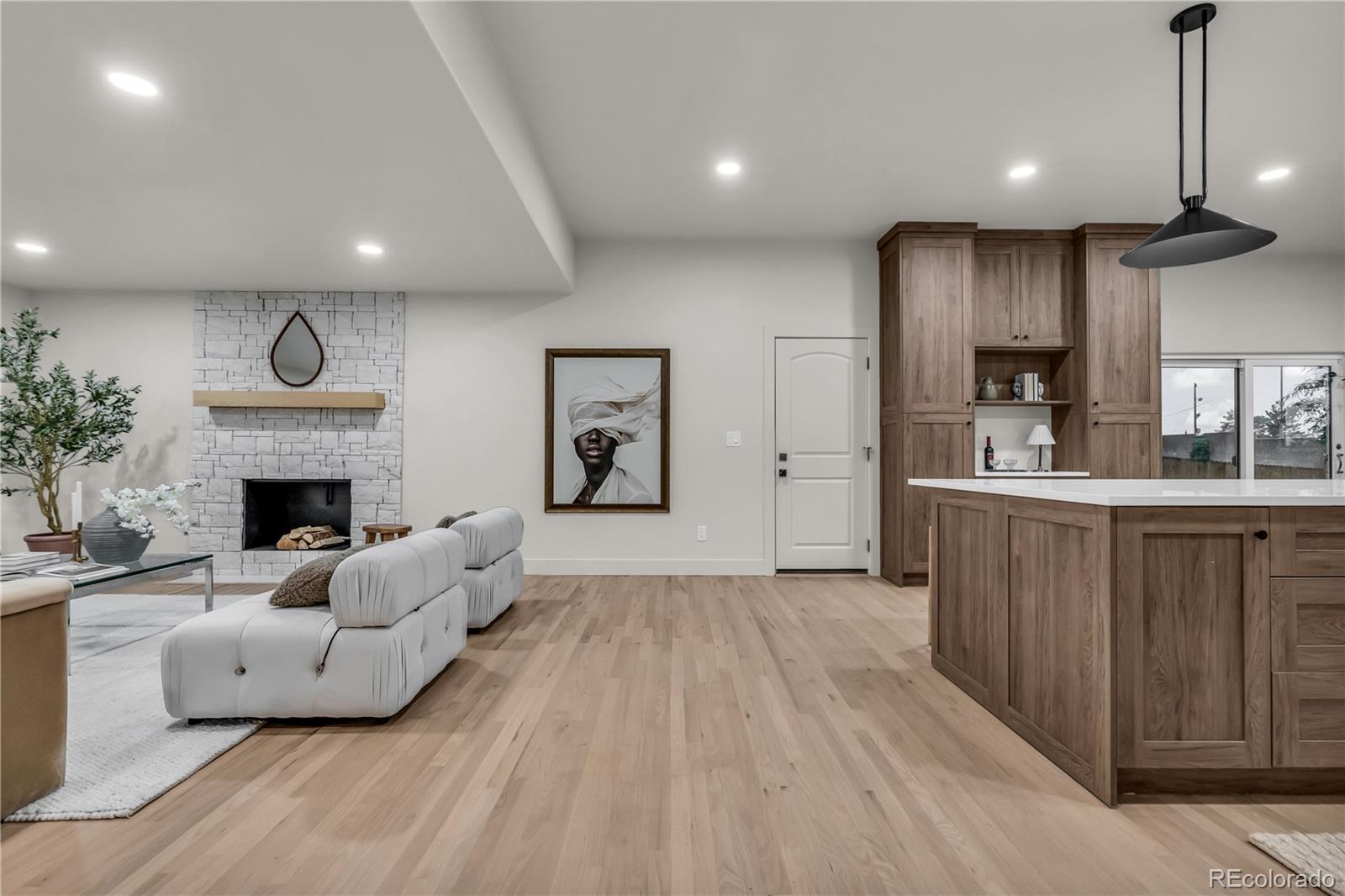 MLS Image #10 for 3091 s holly place,denver, Colorado