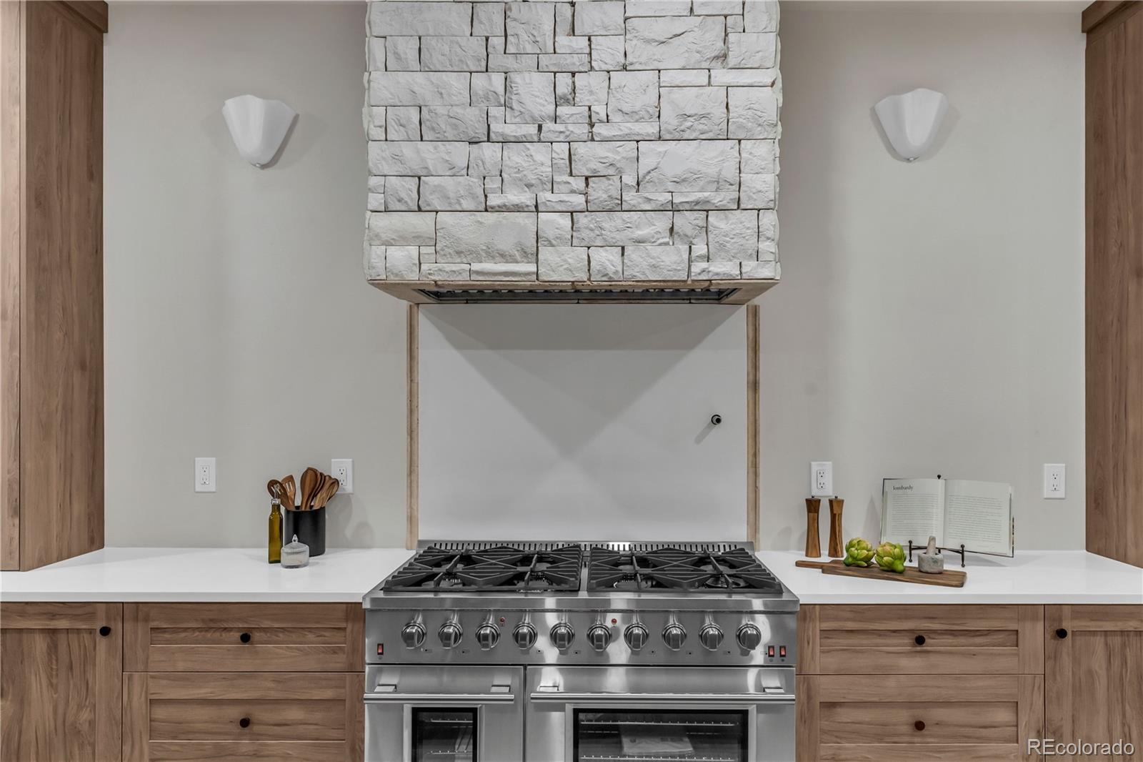 MLS Image #18 for 3091 s holly place,denver, Colorado