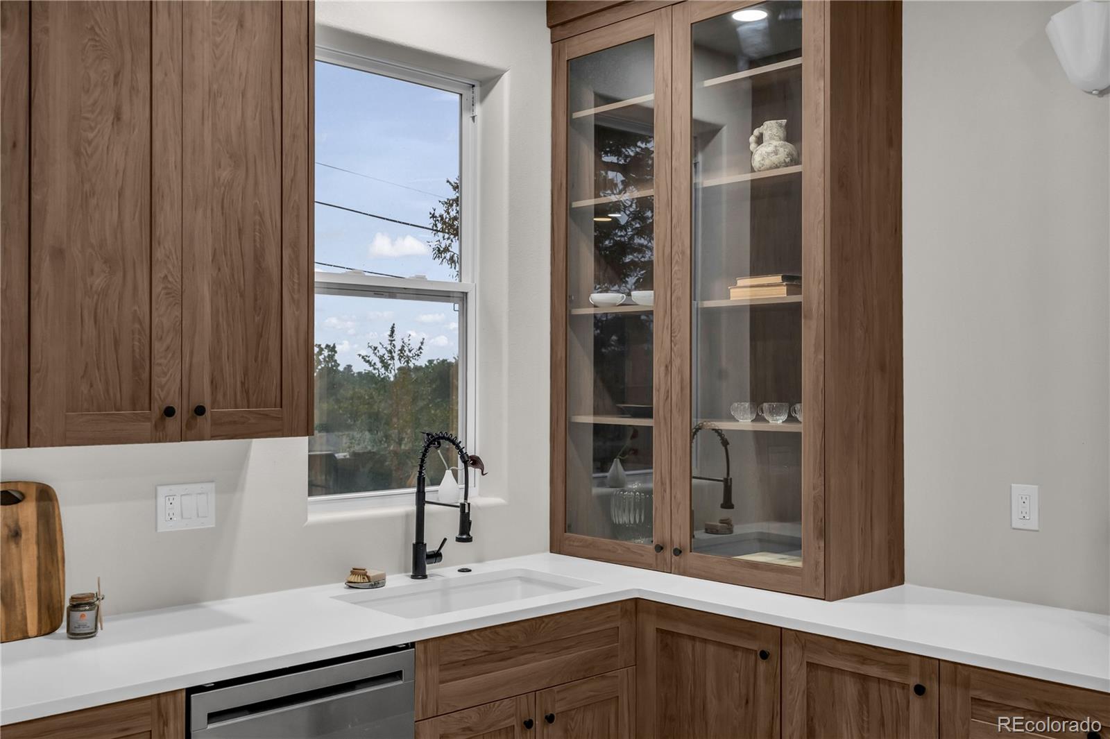 MLS Image #19 for 3091 s holly place,denver, Colorado
