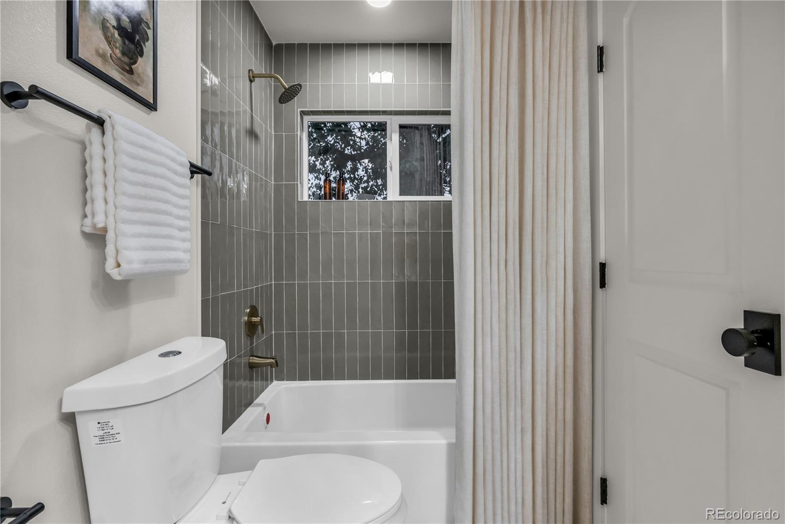 MLS Image #32 for 3091 s holly place,denver, Colorado