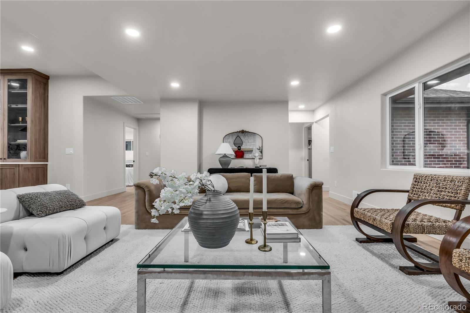 MLS Image #4 for 3091 s holly place,denver, Colorado