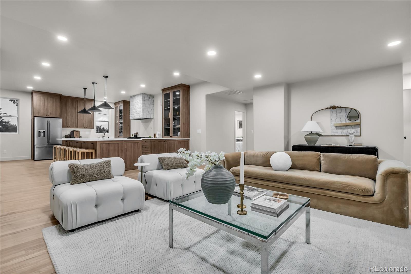 MLS Image #5 for 3091 s holly place,denver, Colorado