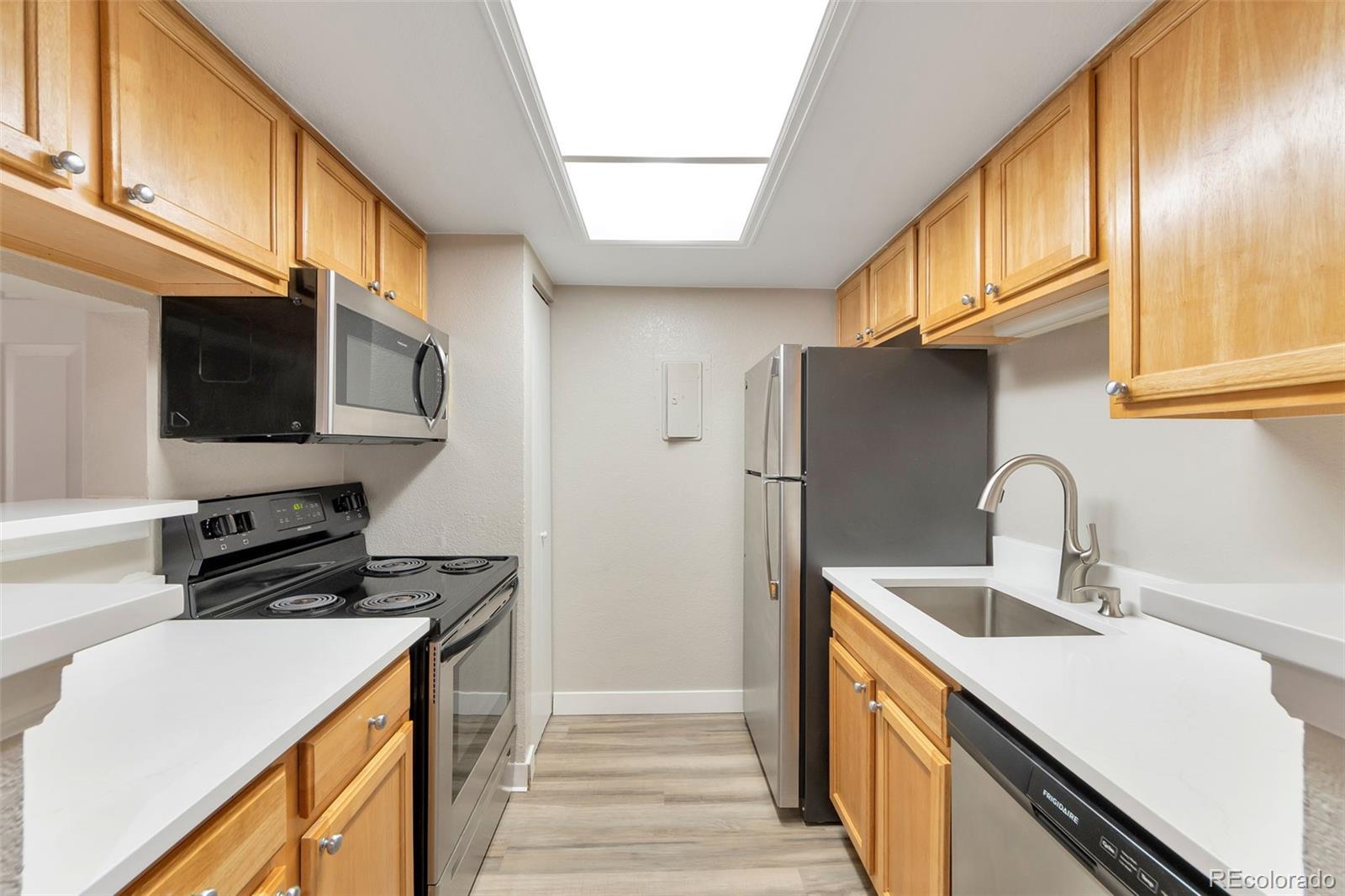 MLS Image #1 for 10323 e peakview avenue,englewood, Colorado