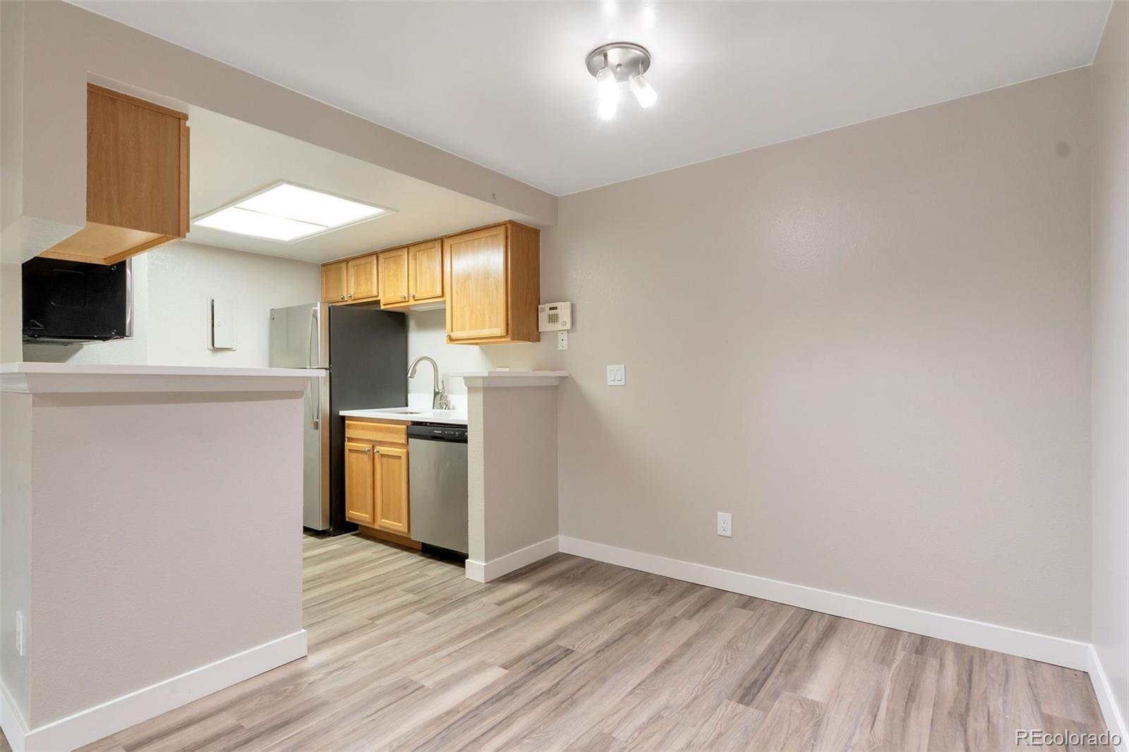 MLS Image #2 for 10323 e peakview avenue,englewood, Colorado