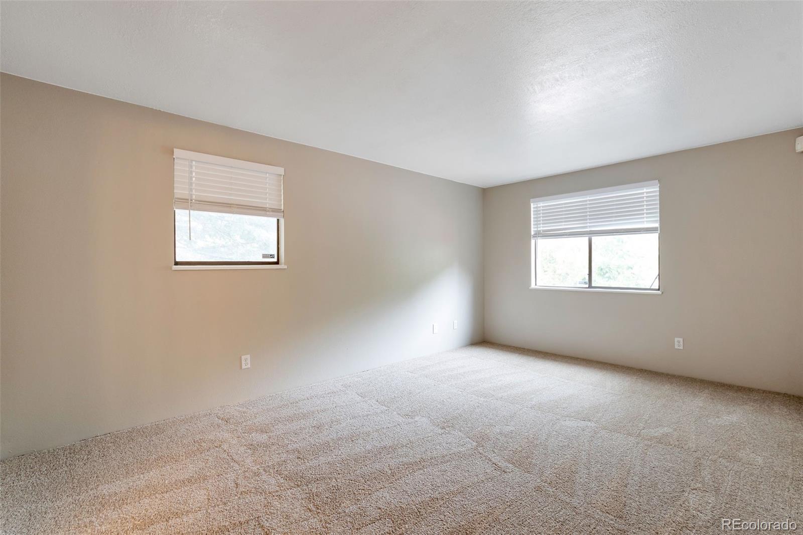 MLS Image #8 for 10323 e peakview avenue,englewood, Colorado