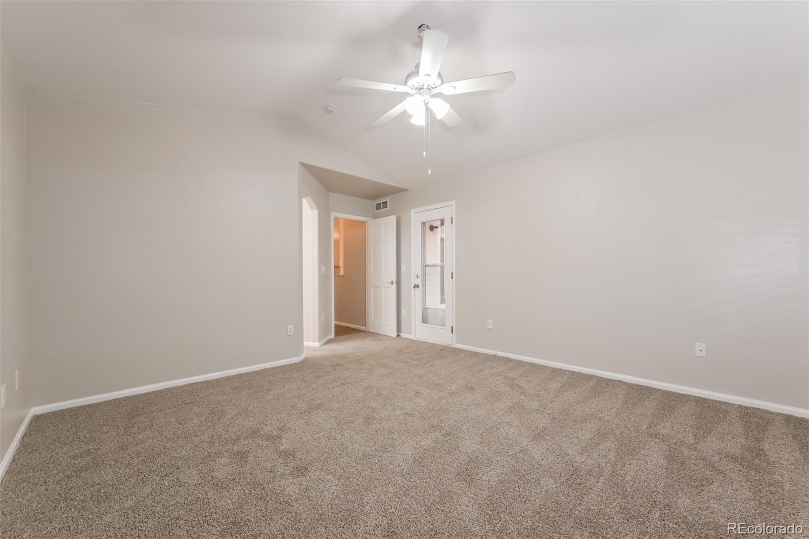 MLS Image #10 for 4835 s danube way,aurora, Colorado