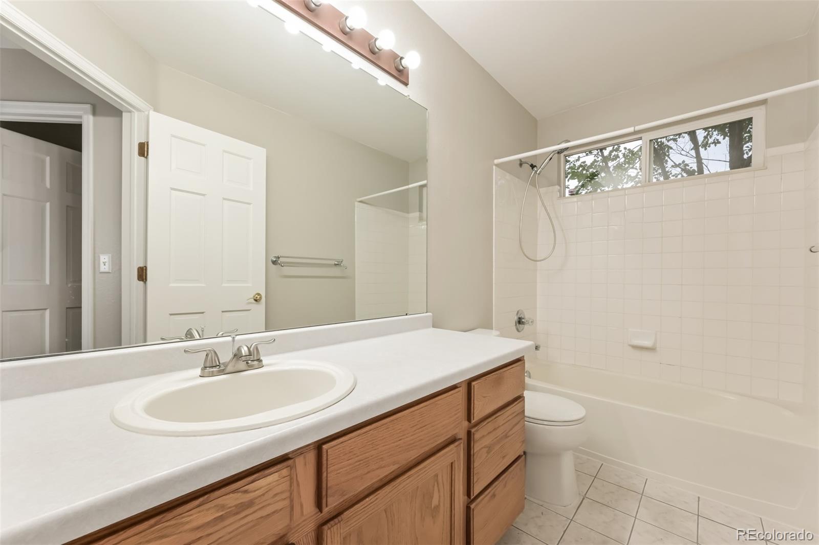 MLS Image #16 for 4835 s danube way,aurora, Colorado