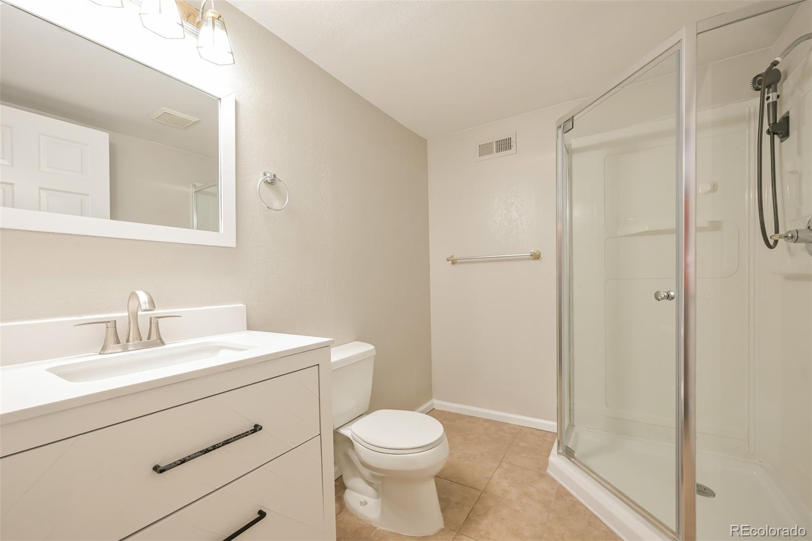 MLS Image #17 for 4835 s danube way,aurora, Colorado