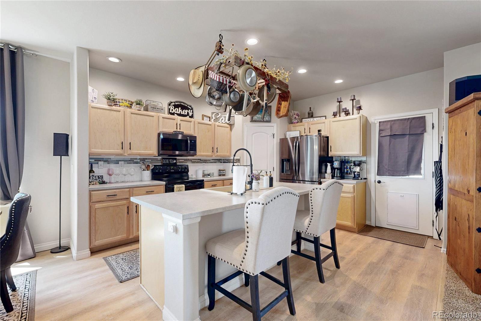 MLS Image #10 for 1002  maplebrook drive,windsor, Colorado