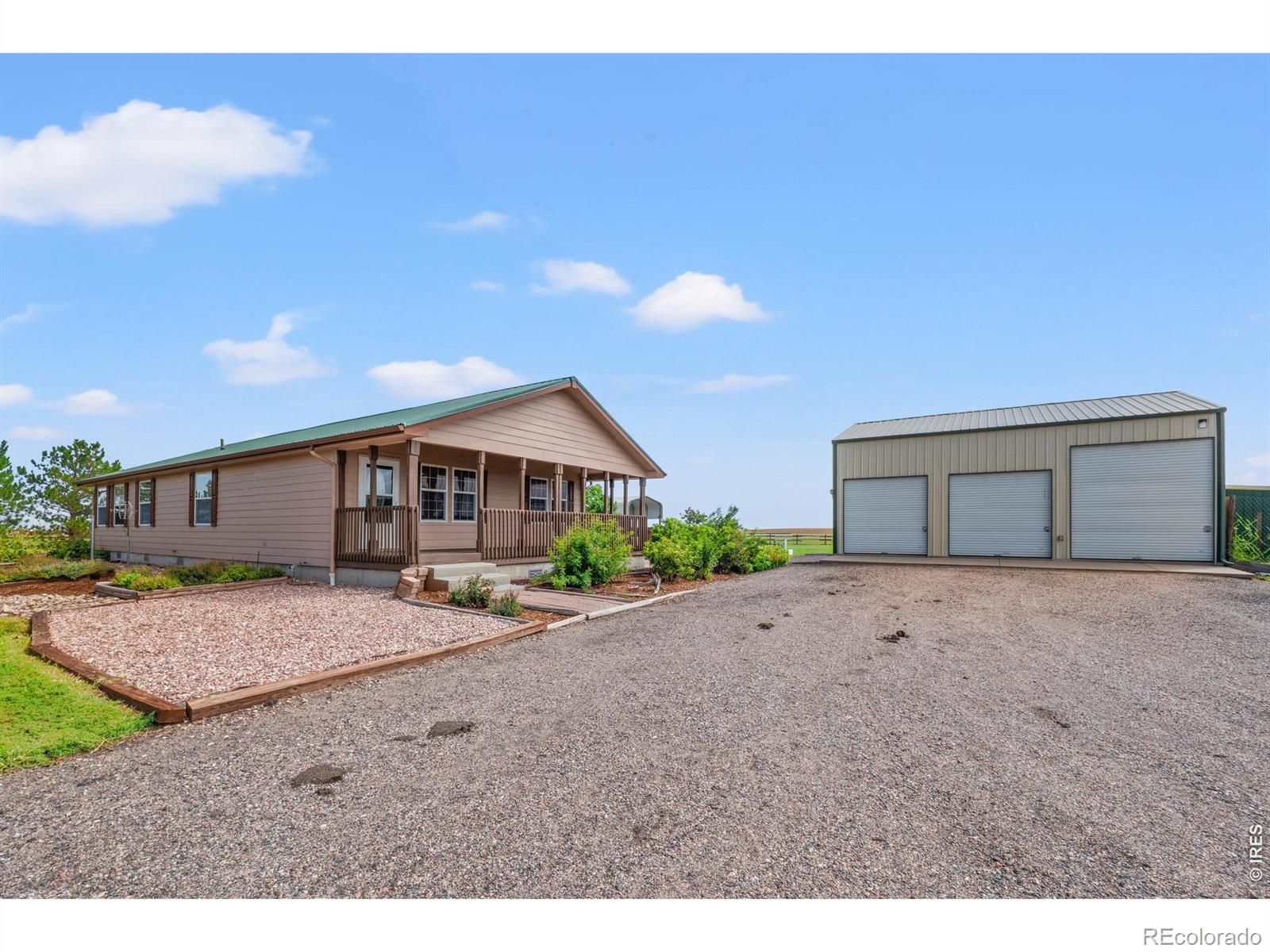MLS Image #13 for 16060  mystic lane,strasburg, Colorado