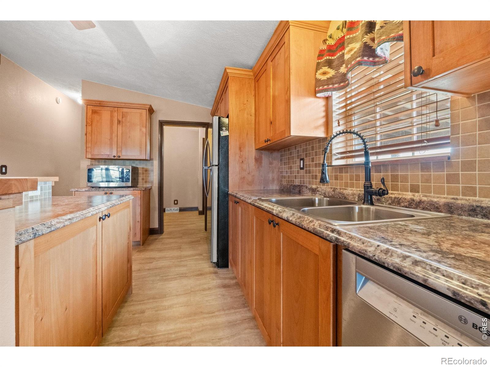 MLS Image #19 for 16060  mystic lane,strasburg, Colorado