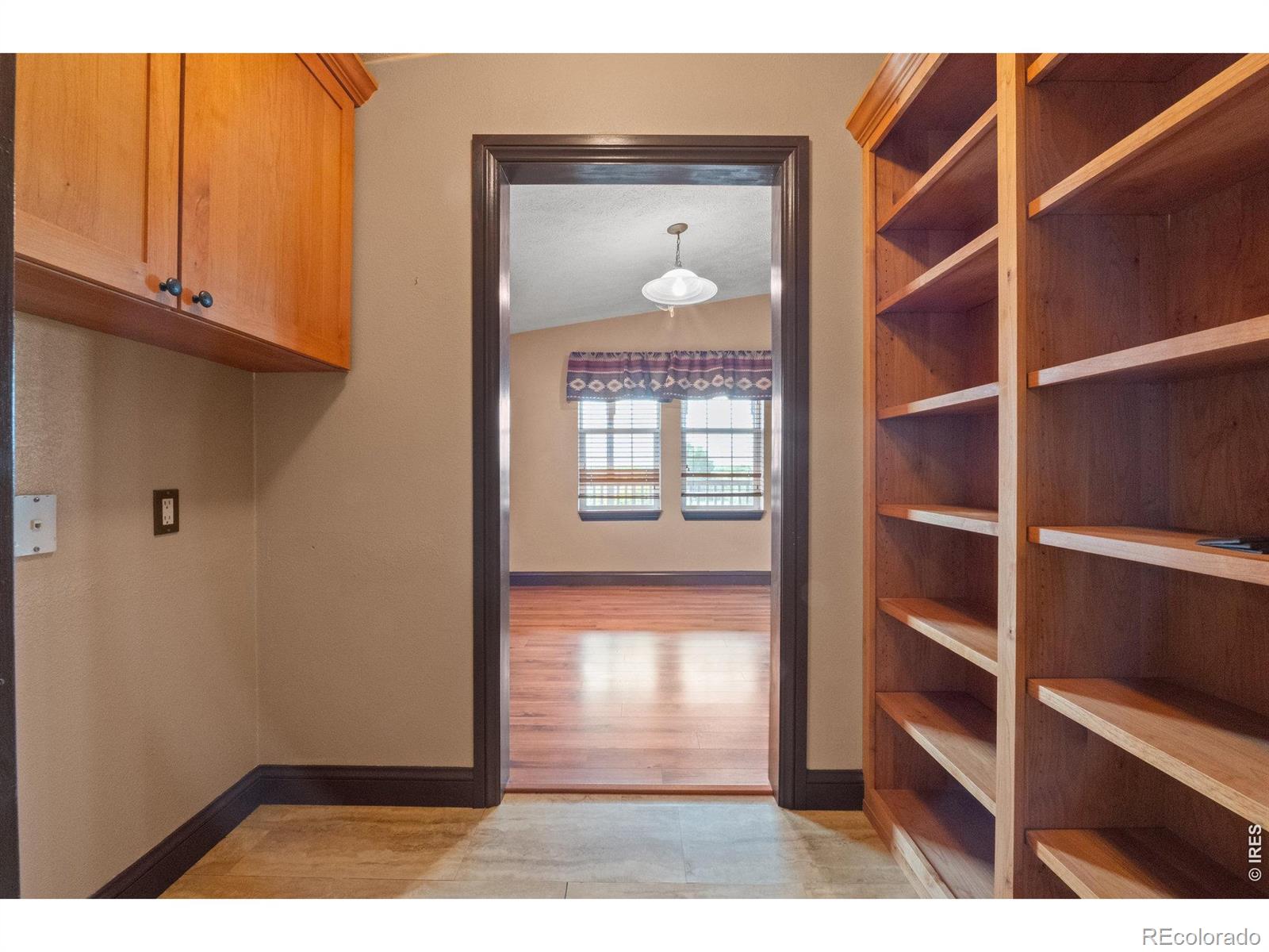 MLS Image #21 for 16060  mystic lane,strasburg, Colorado