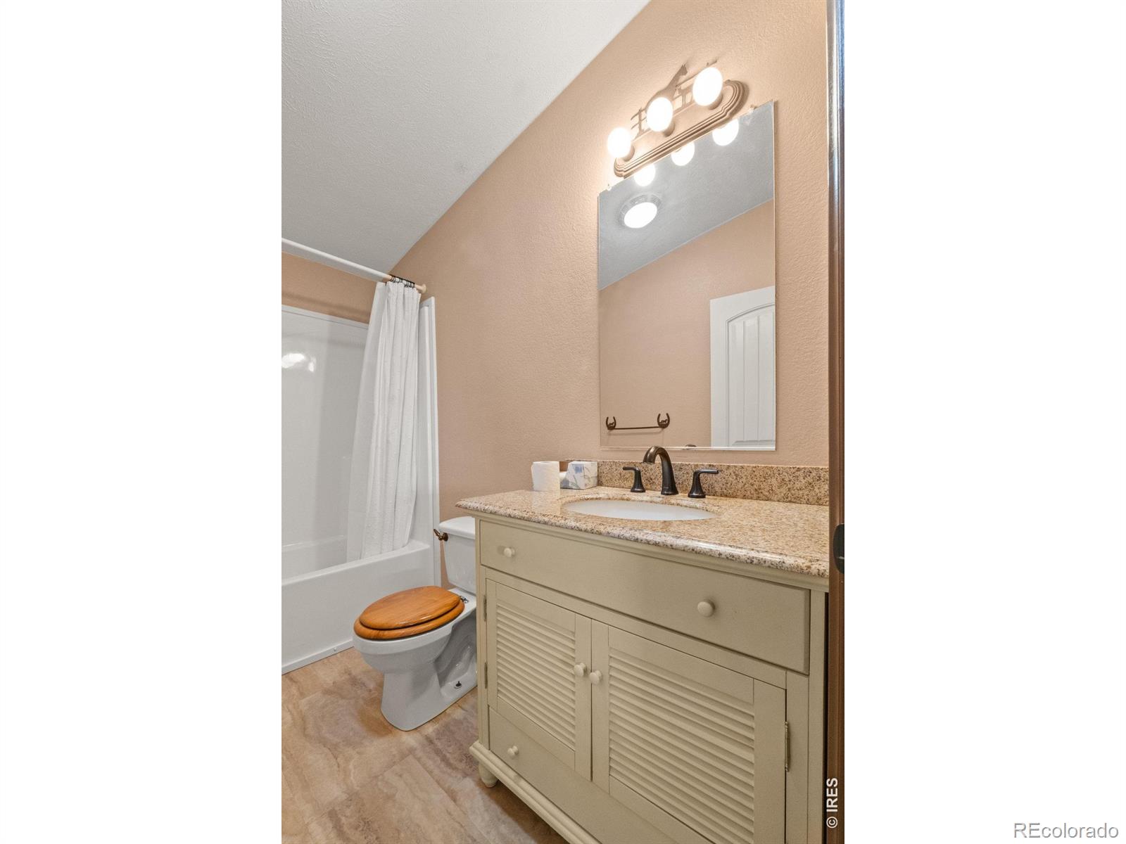 MLS Image #24 for 16060  mystic lane,strasburg, Colorado